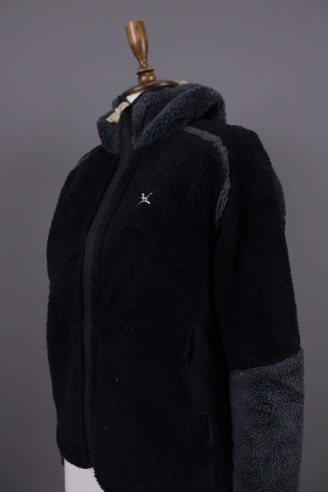Designer Montura The Ergonomic Equipage Black Plush Jacket Size L Size L / US 10 / IT 46 - 8 Thumbnail