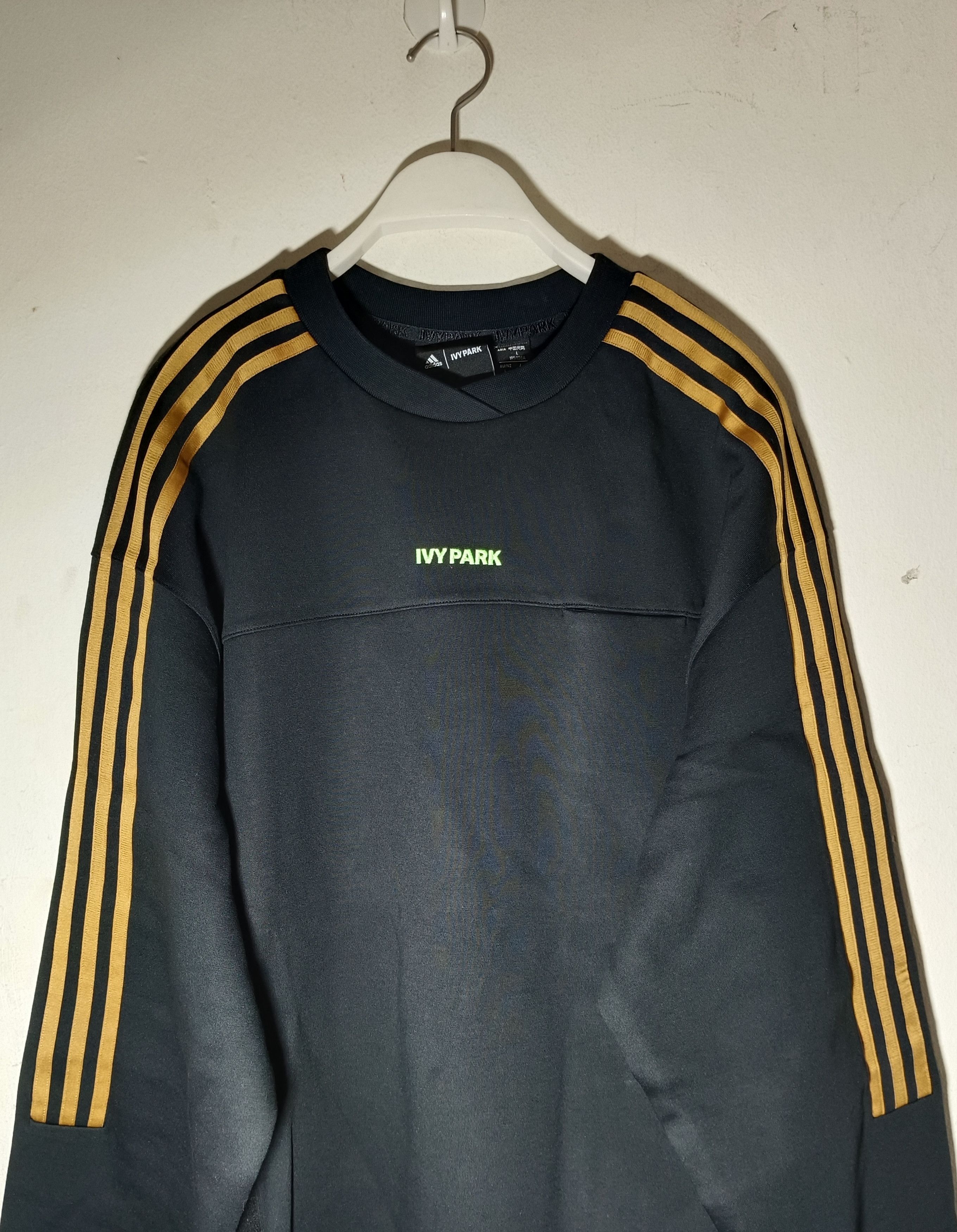 Adidas × Hypebeast × Ivy Park Adidas Ivy Park Long Sleeve Crewneck Sweatshirt Oversized Size US L / EU 52-54 / 3 - 5 Thumbnail