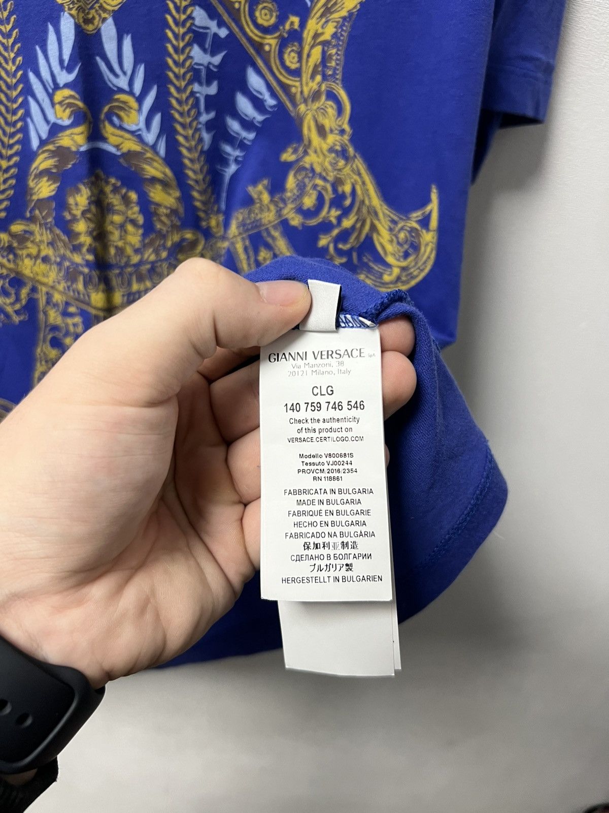 Versace Mens Vintage Versace T-shirt Big logo Tee luxury M Size Size US XL / EU 56 / 4 - 7 Thumbnail
