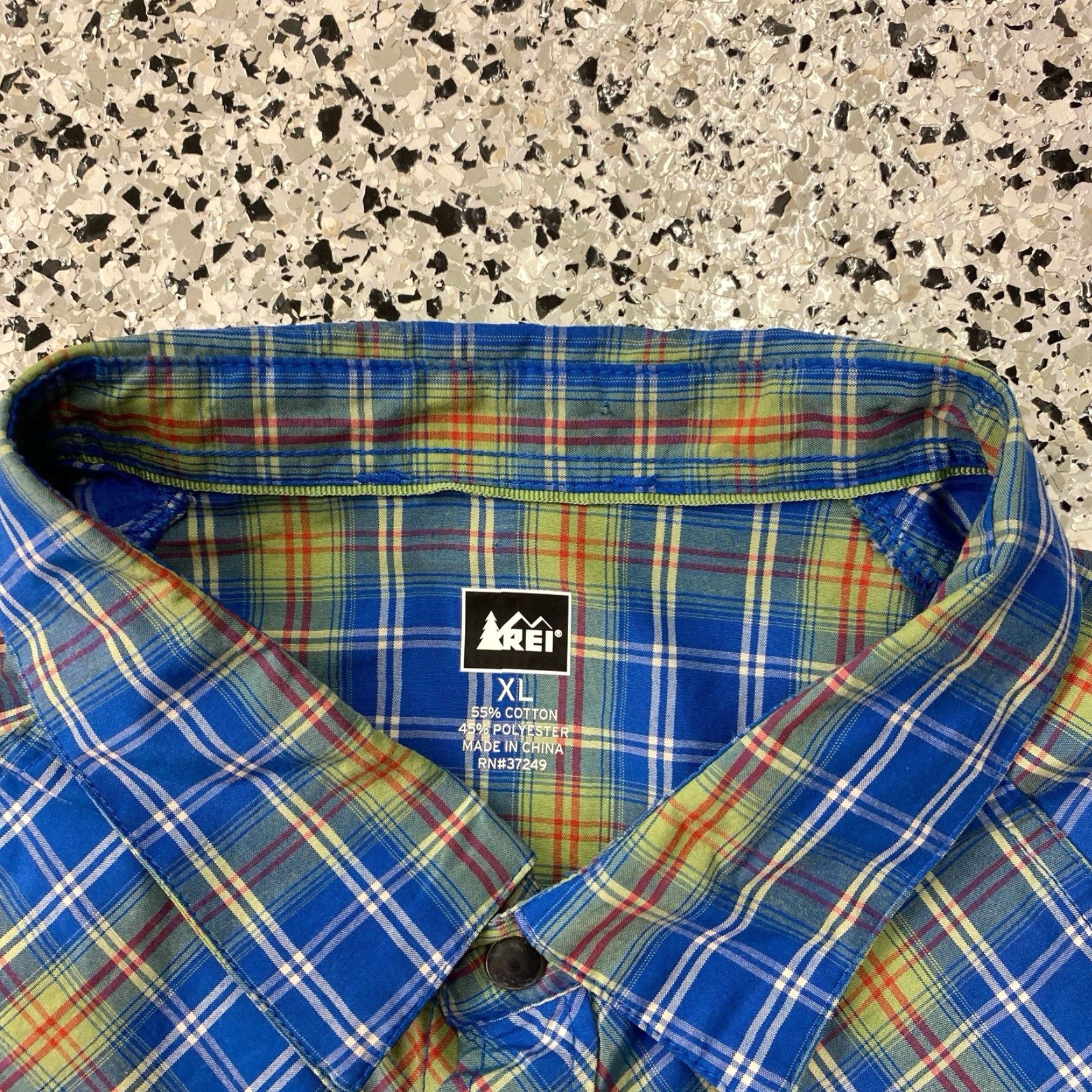 Vintage REI Shirt Mens XL Blue Tartan Plaid Short Sleeve Gallegos Zip Pocket Pearl Snap Shirt Size US XL / EU 56 / 4 - 2 Thumbnail