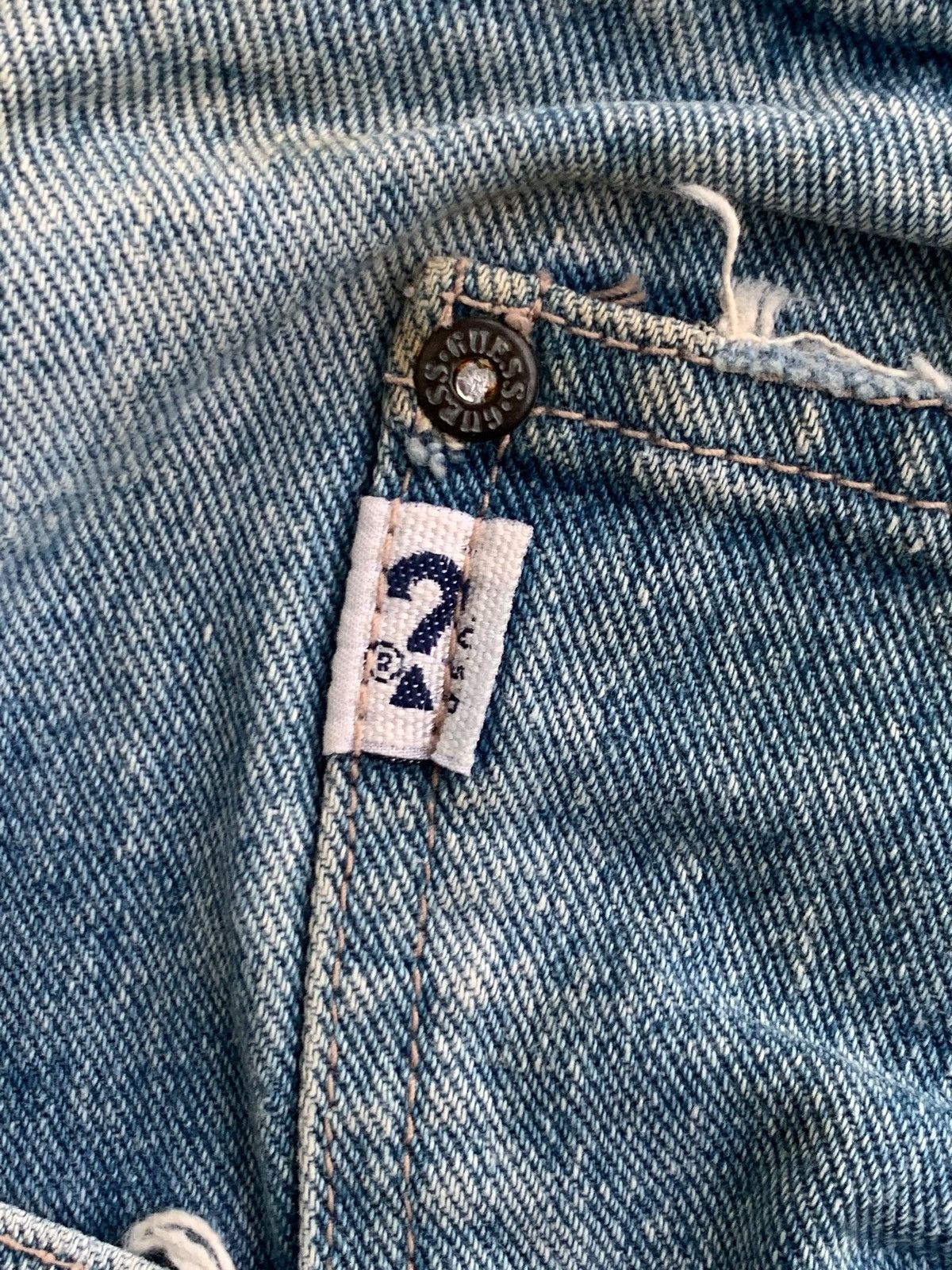 Guess × Japanese Brand × Vintage American Guess Light Blue Baggy Distressed Jeans Size US 34 / EU 50 - 21 Thumbnail
