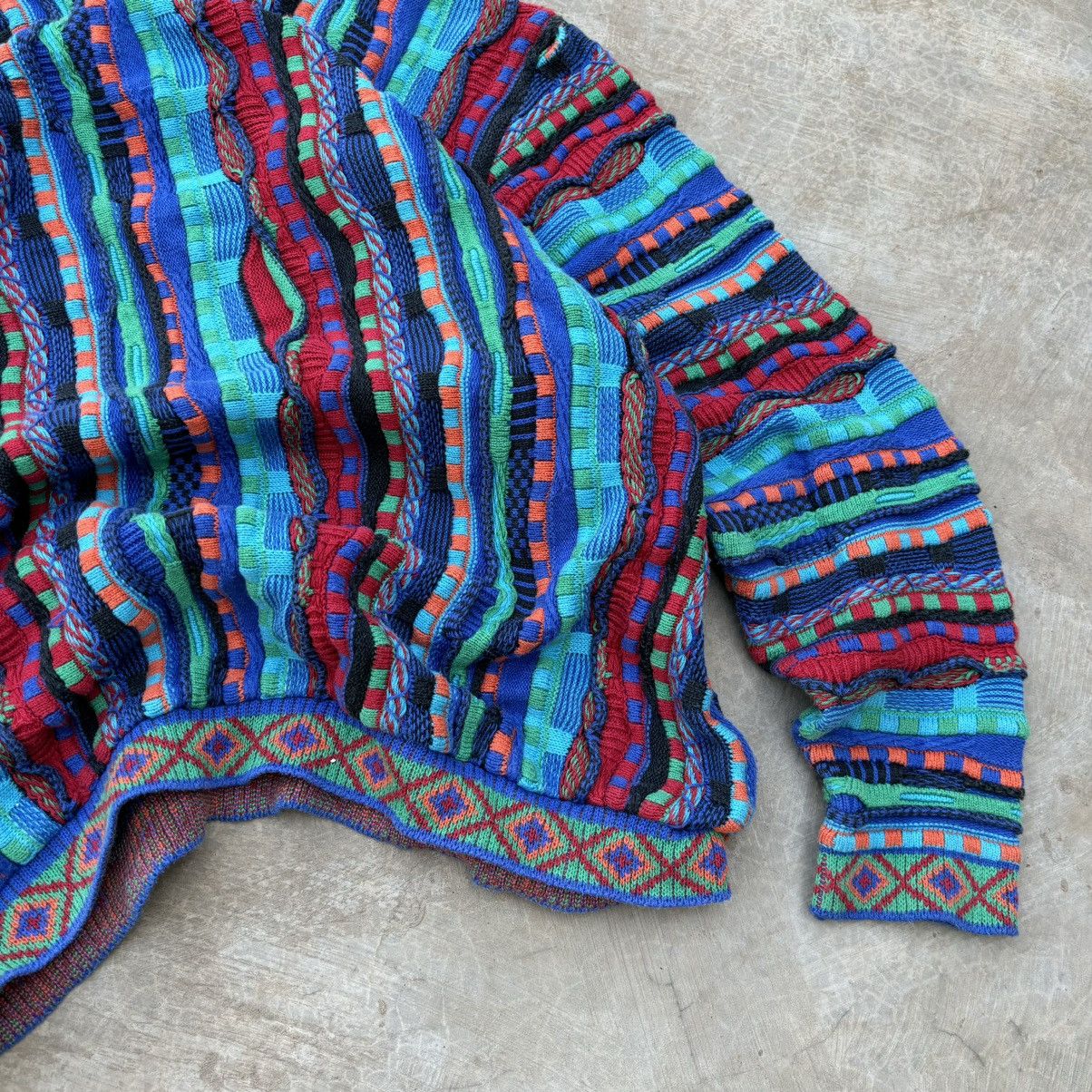 Coogi Crazy Vintage 90s Coogi 3D Knit Sweater Size US L / EU 52-54 / 3 - 10 Thumbnail