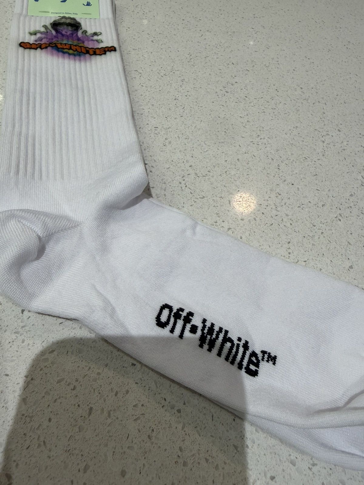 Off-White Off White $125 Alien Spray Unisex Men’s/Women’s Socks Size ONE SIZE - 3 Thumbnail