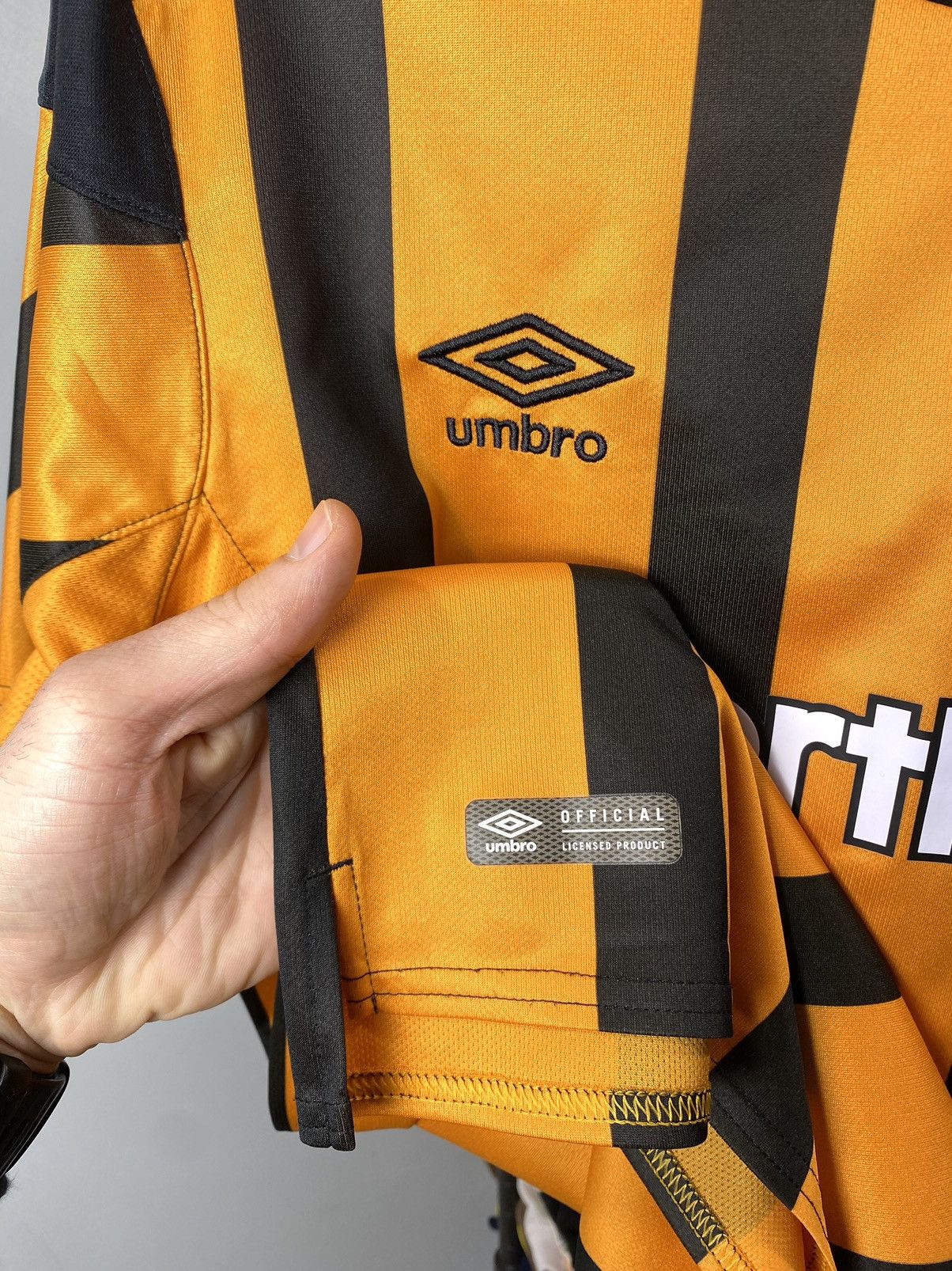 Umbro Umbro Hull City Soccer Jersey T Shirt Hype Size US M / EU 48-50 / 2 - 8 Thumbnail