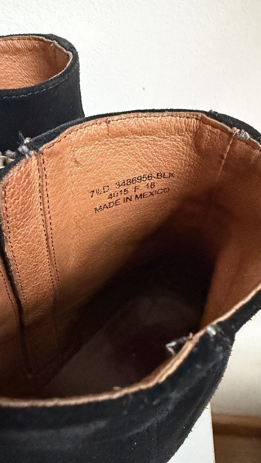 Frye Frye Chris inside zip Black Suede 7.5D ankle boots Chelsea Size US 7.5 / EU 40-41 - 2 Thumbnail