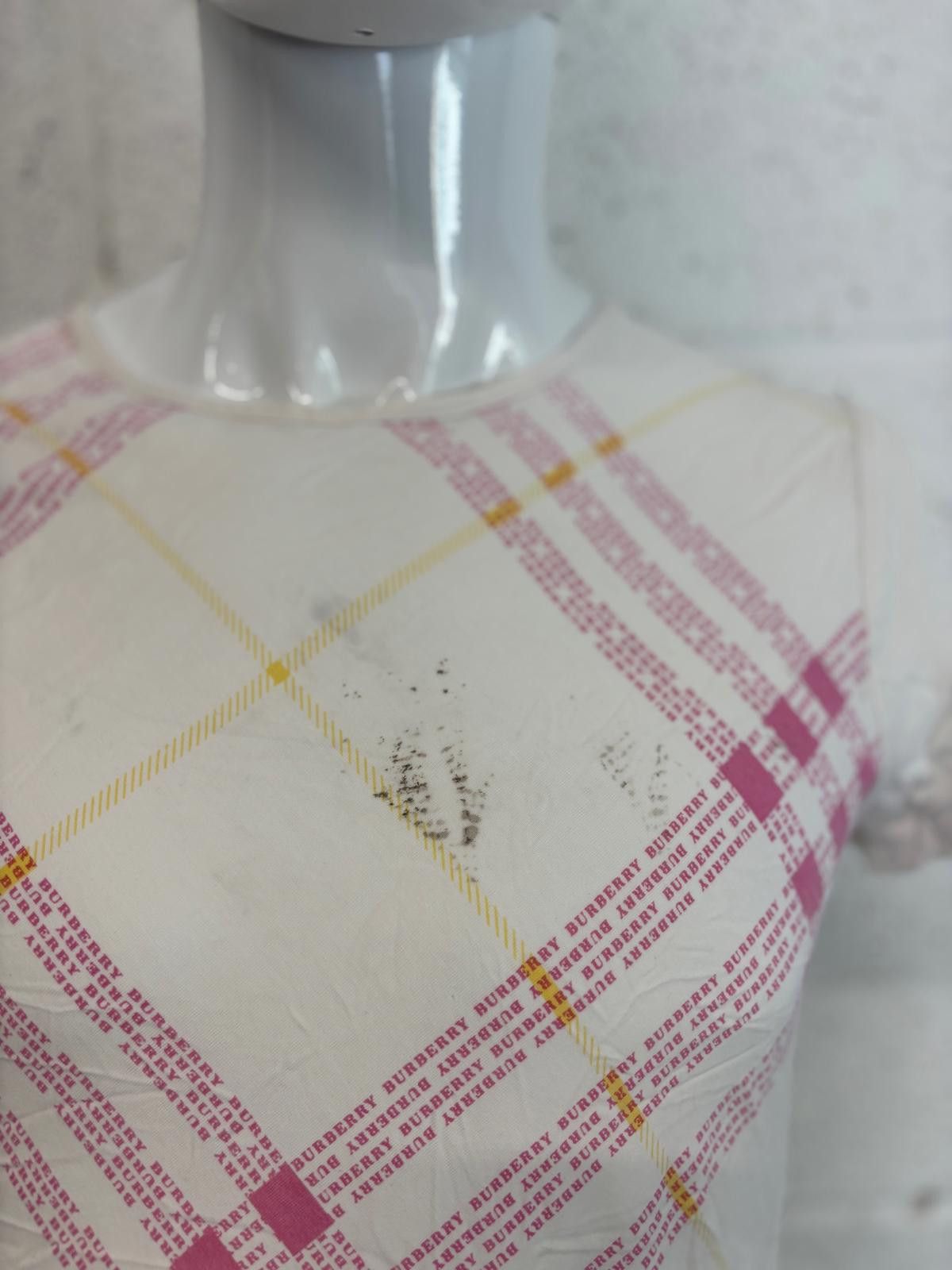 Burberry Burberry London Short Sleeve T-Shirt Womens Size 8 Size S / US 4 / IT 40 - 3 Thumbnail
