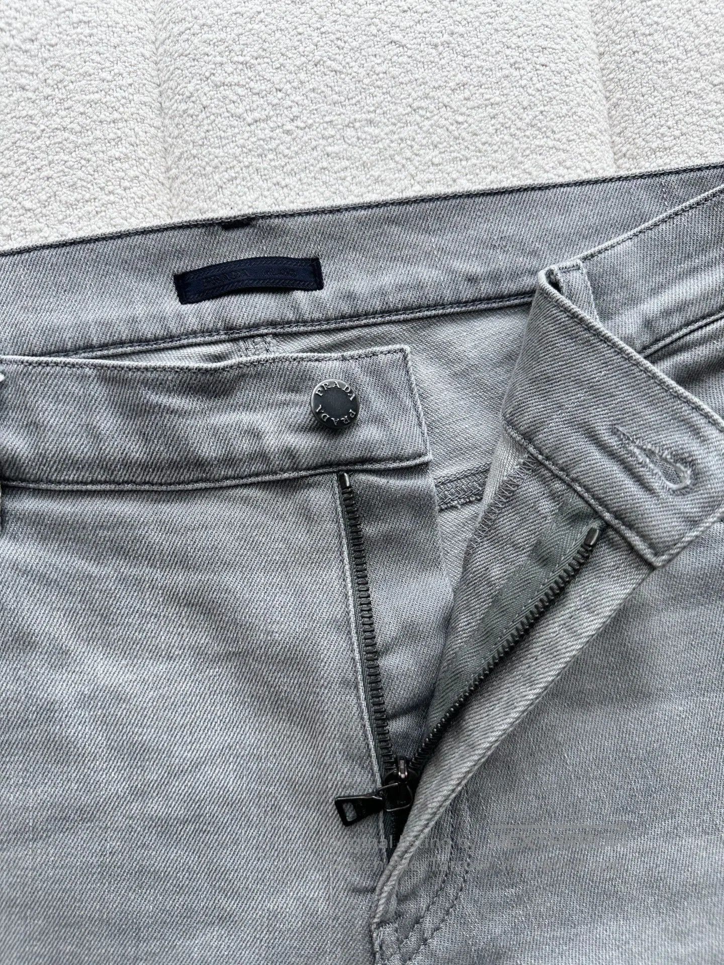 Prada prada men's casual gray jeans. Size US 34 / EU 50 - 5 Thumbnail