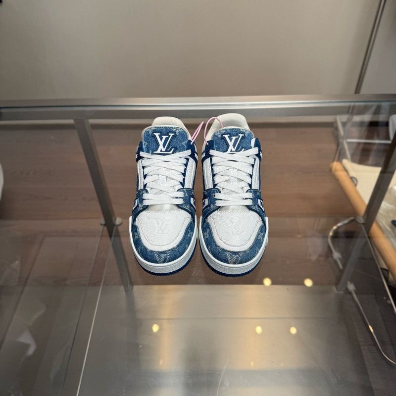 Louis Vuitton Louis Vuitton Trainer Low-Top Casual Sneakers Size US 10 / EU 43 - 2 Thumbnail