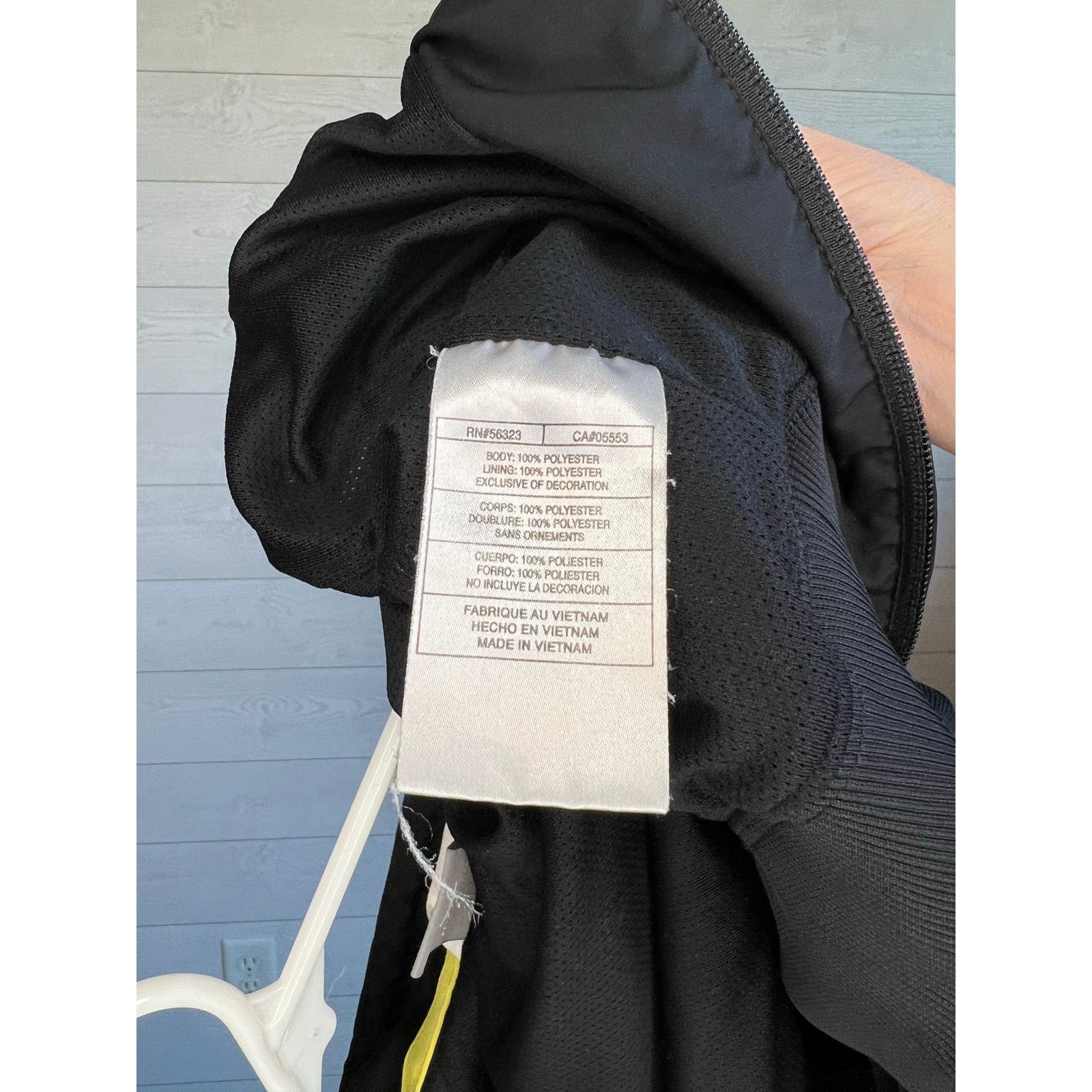 Nike Nike black/white women’s track jacket Size medium (8-10) Size M / US 6-8 / IT 42-44 - 8 Thumbnail