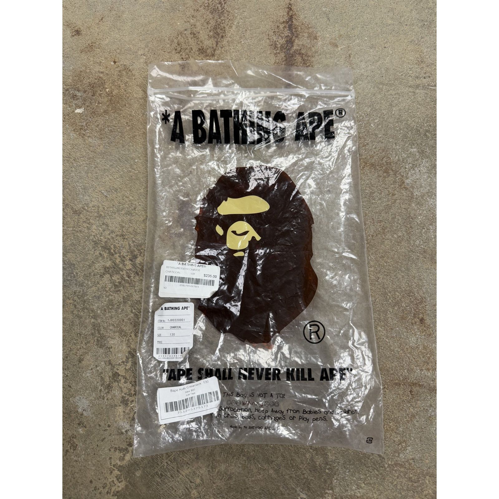 Bape Bape Kids Crewneck New With Tags Size 6-8 Size US XS / EU 42 / 0 - 9 Thumbnail