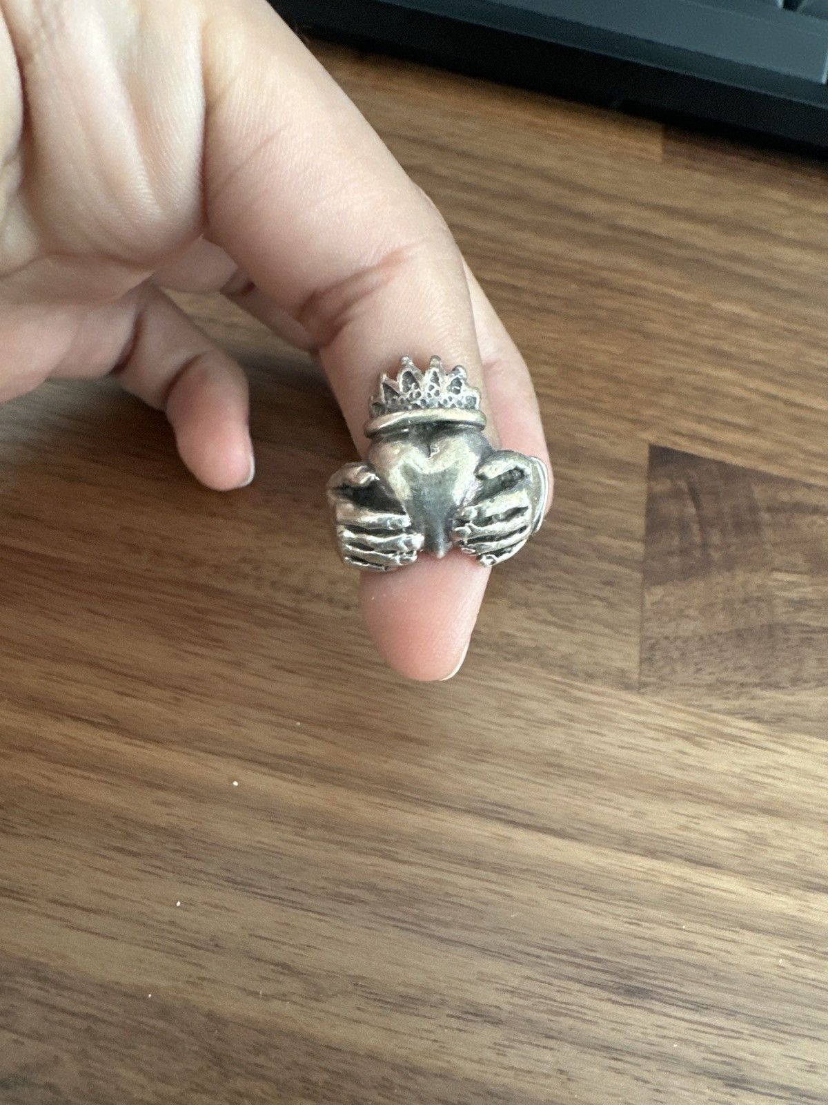 The Great Frog Claddagh Ring - The Great Frog Size ONE SIZE - 4 Thumbnail