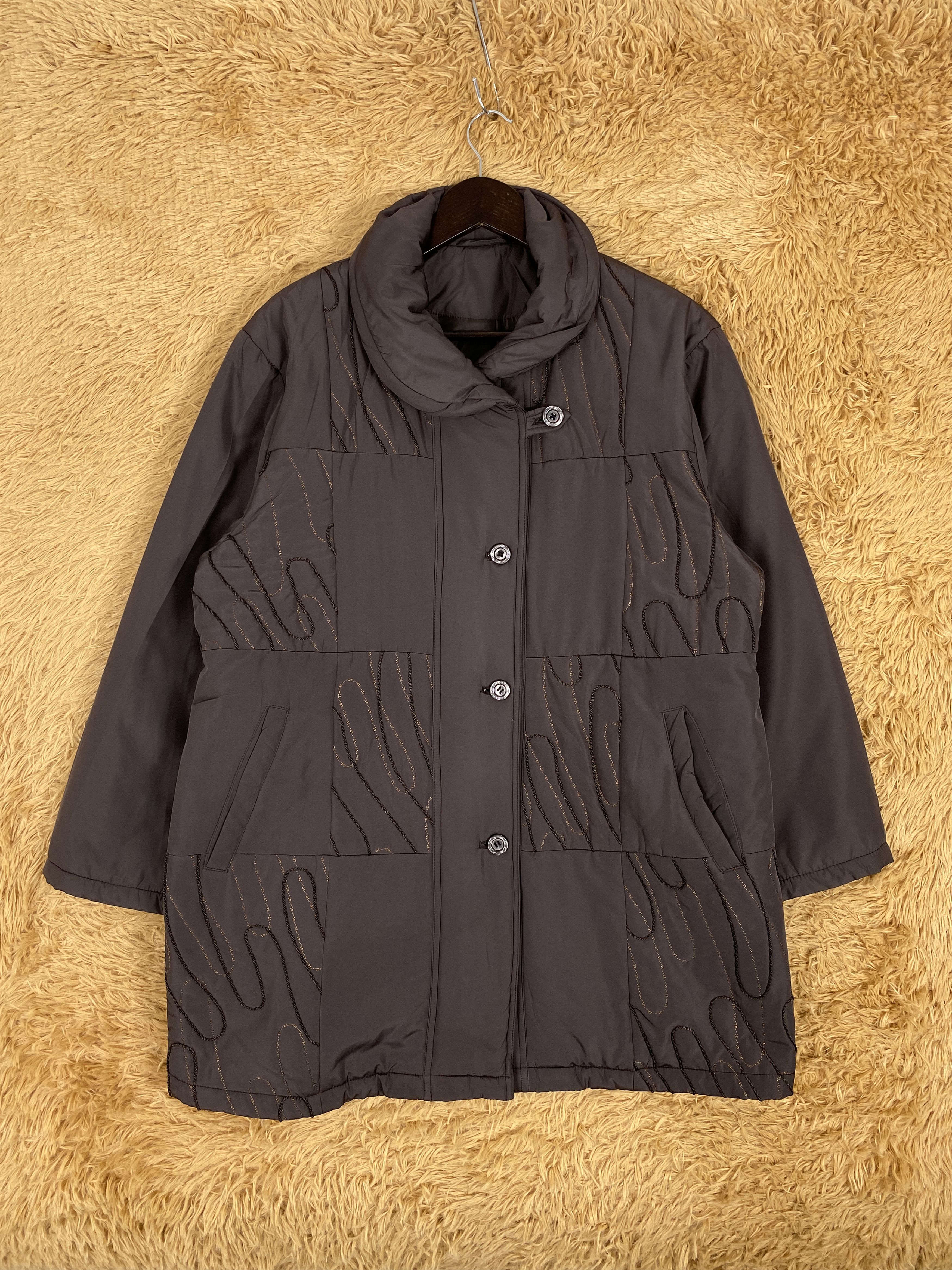 トップス \"NO ID.\" Multi Pocket Long Jacket Long soft-touch jacket with modal and pockets | OYSHO España