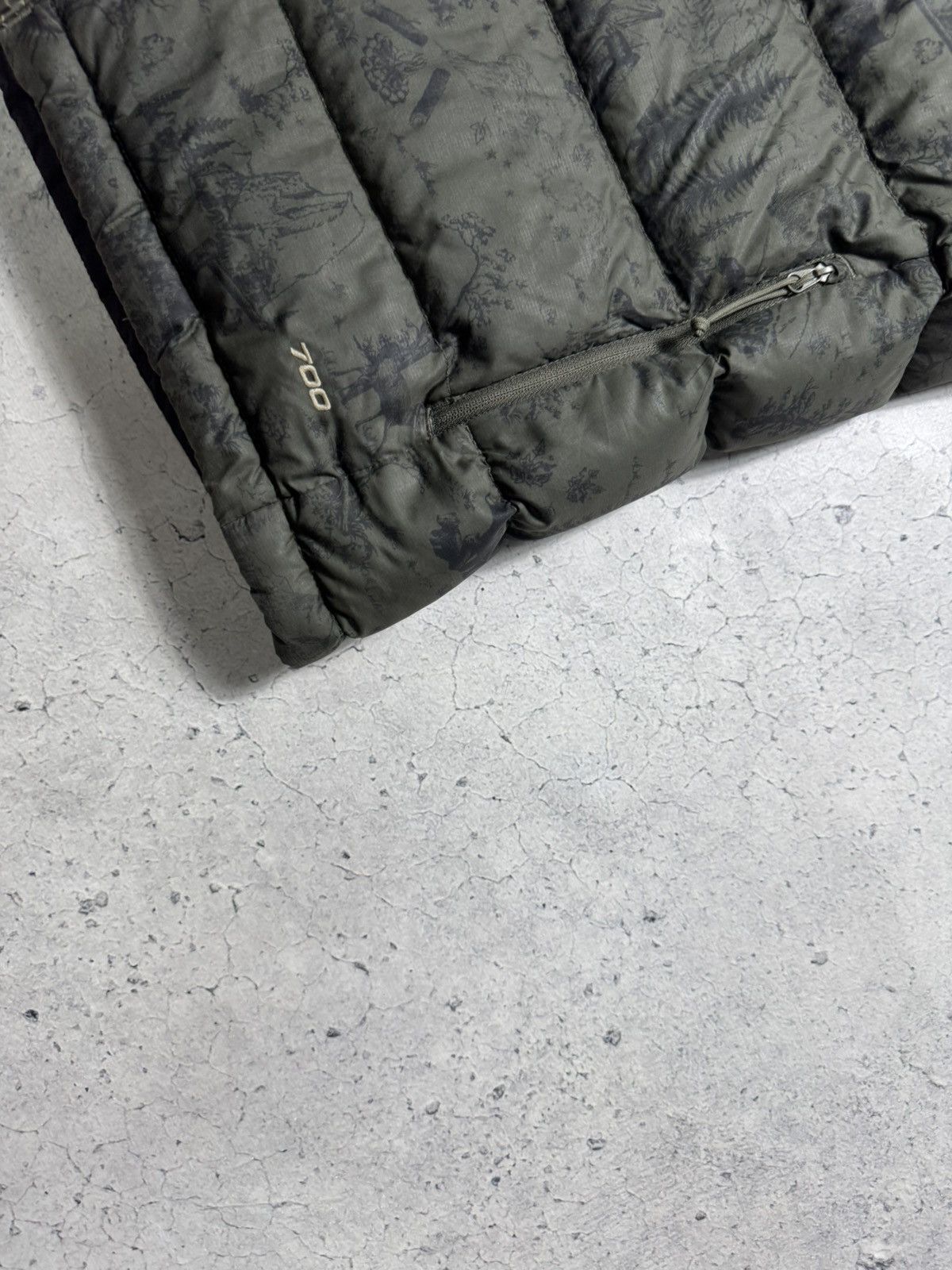 The North Face The North Face Nuptse Down Puffer Vest 700 Camo TNF Outdoor Size US S / EU 44-46 / 1 - 3 Thumbnail