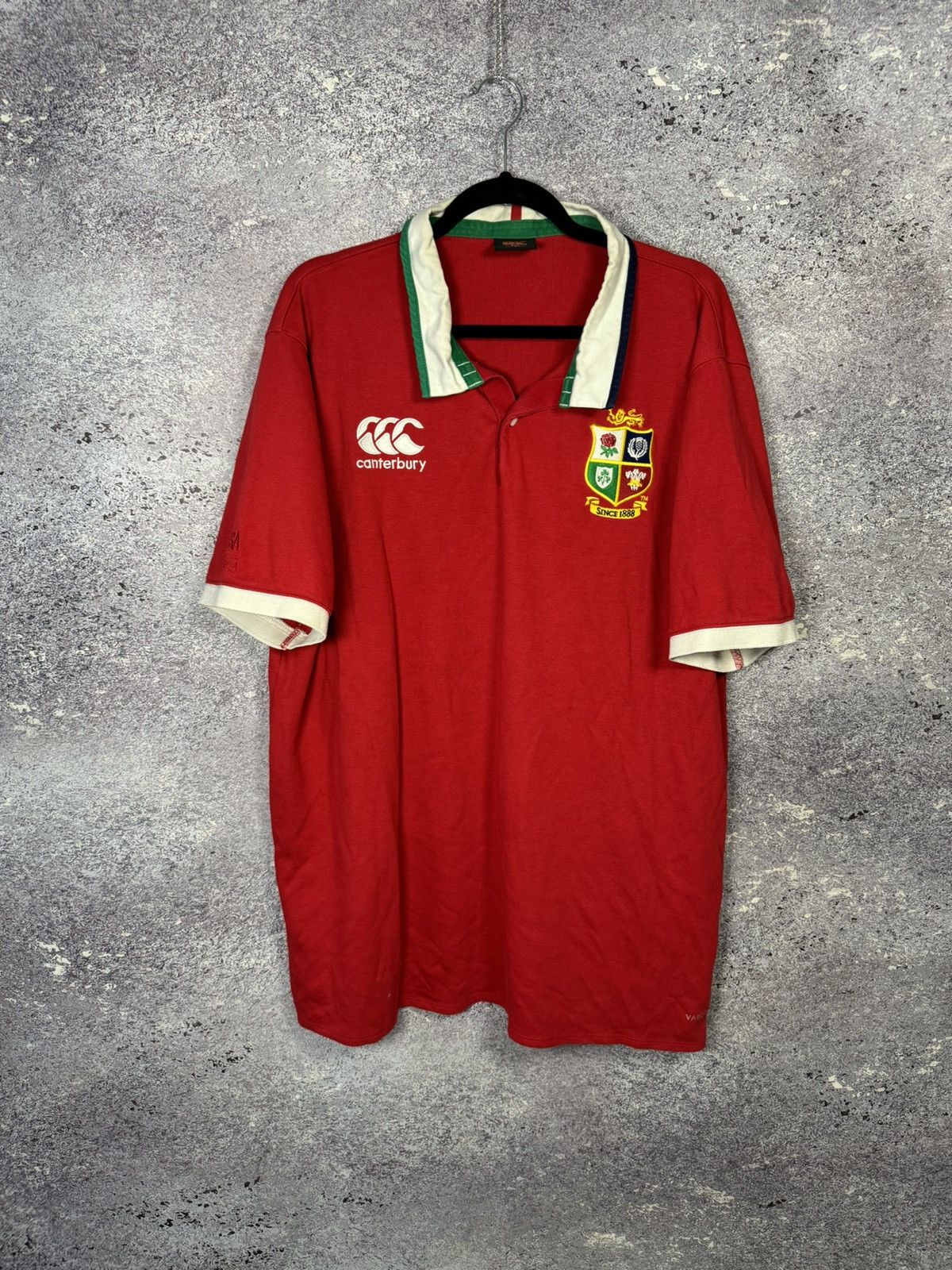 Canterbury of New Zealand Men’s Red British Irish Lions Rugby Jersey Canterbury 2XL Size US XXL / EU 58 / 5 - 1 Thumbnail