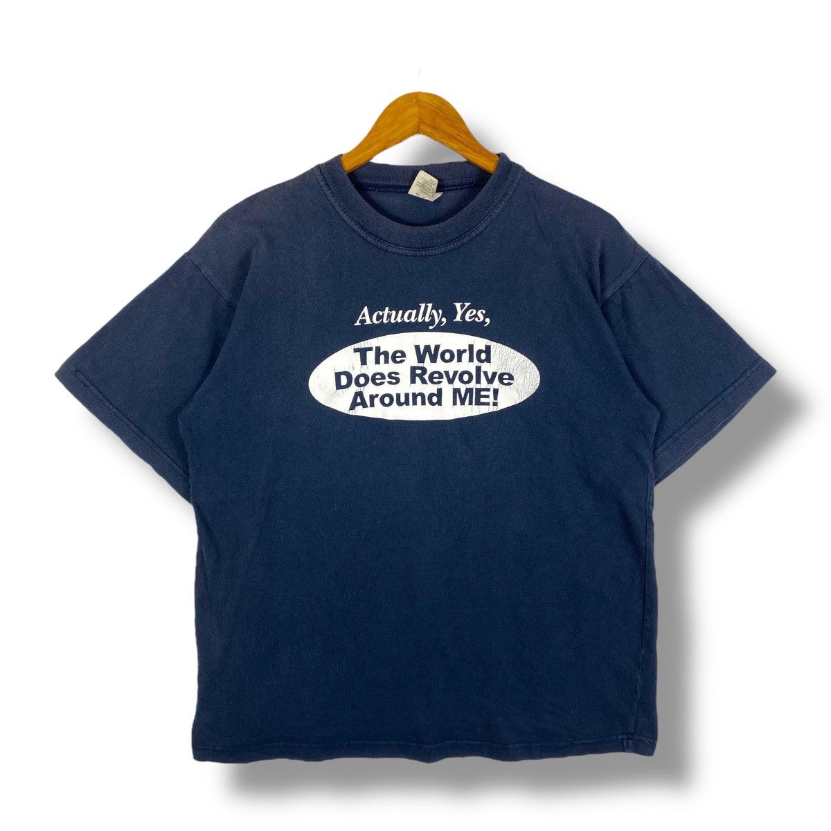 Vintage Vintage 90's The World Does Revolve Around Me Wording Tee Size US M / EU 48-50 / 2 - 1 Thumbnail