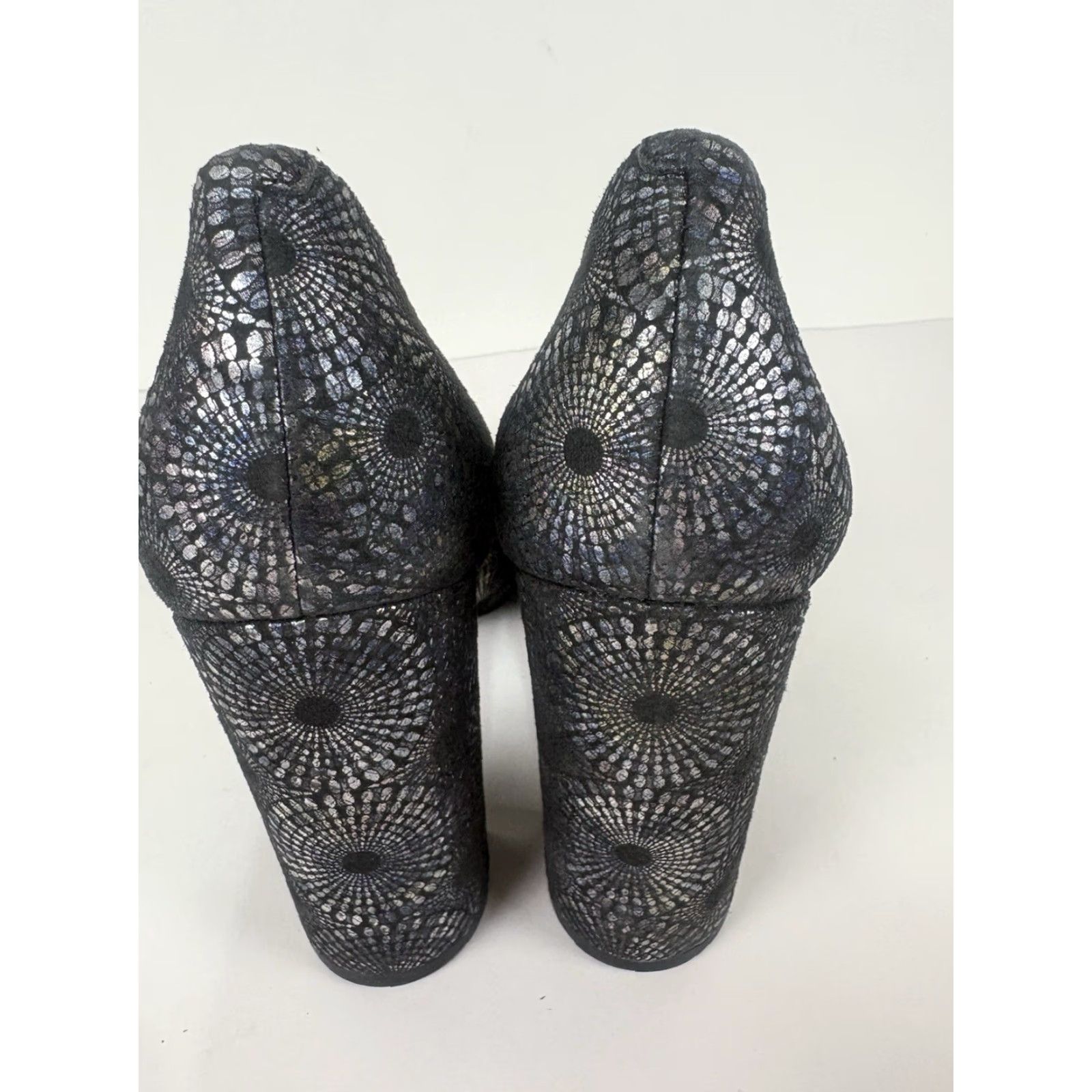 Nine West Nine West Denton Suede Iridescent Spiral 4.5in Block Heel Womens Size 10 Pump Multicolor Geometric Bohemian Clubwear Retro Spriral Fireworks Size US 10 / IT 40 - 5 Thumbnail
