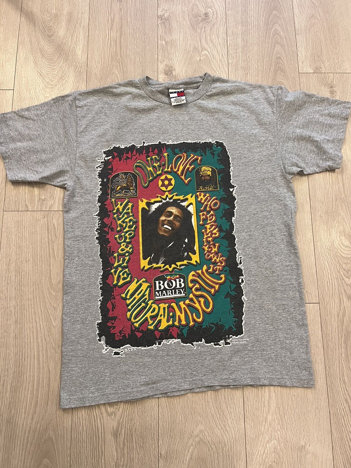 Tommy Hilfiger × Vintage Vintage Bob Marley Tommy Hilfiger T Shirt 2001 Y2K USA Made Size US XL / EU 56 / 4 - 6 Thumbnail