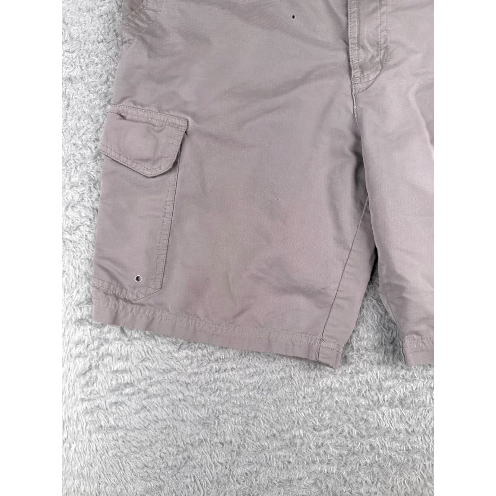 Quiksilver Quiksilver Shorts Adult 32 Gray Cargo Ripstop Zipper Pockets Beach Skate Mens Size US 32 / EU 48 - 3 Thumbnail