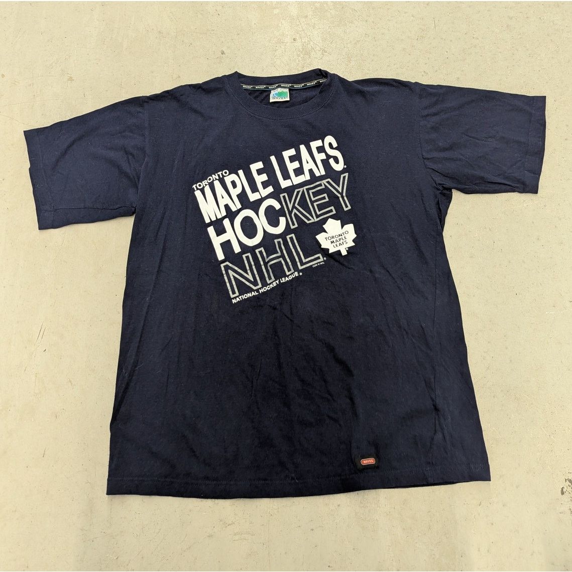 NHL × Vintage Vintage Toronto Maple Leafs Hockey NHL Waves t-shirt Size US XL / EU 56 / 4 - 1 Thumbnail