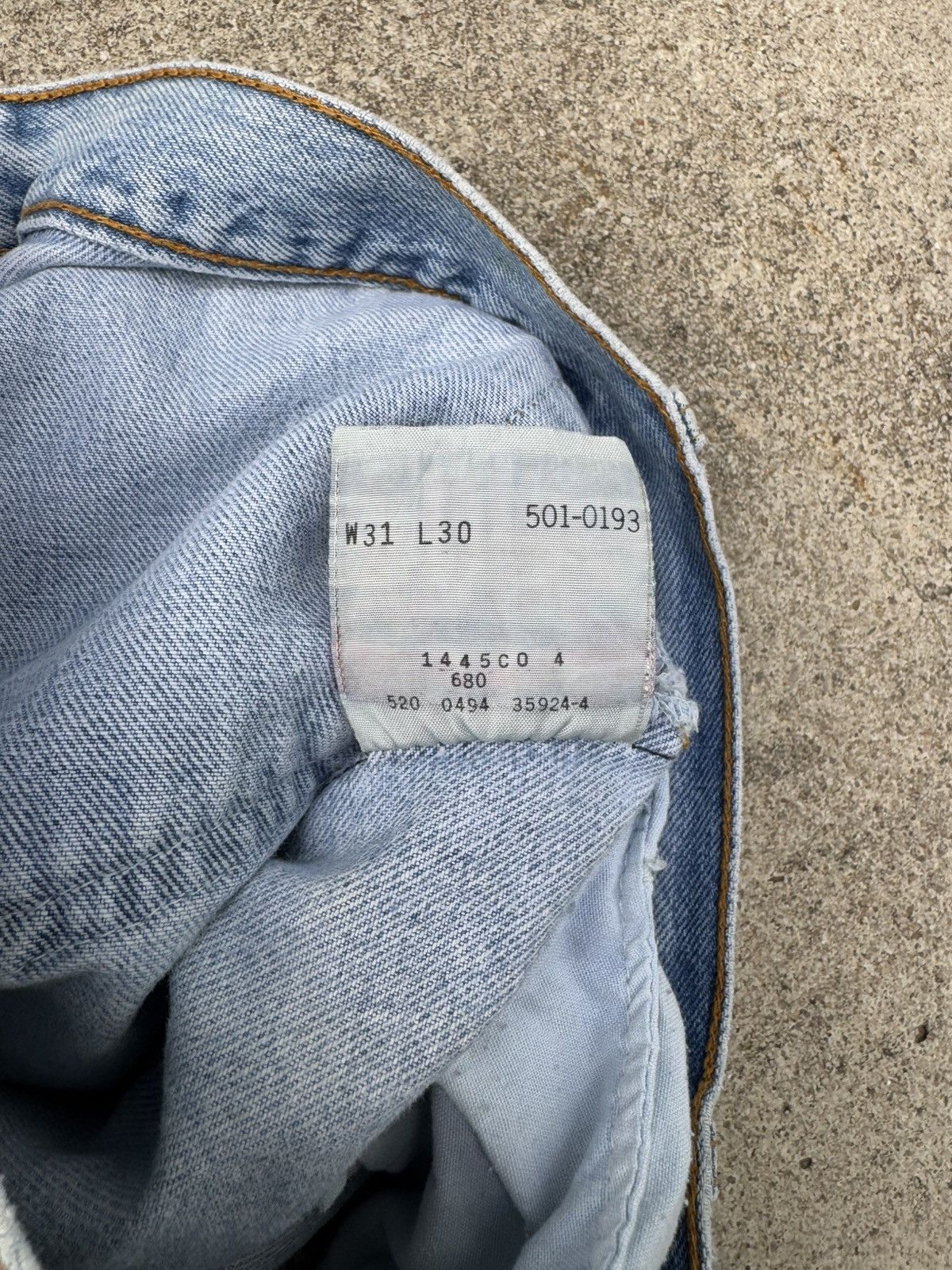 Vtg 90s Lev’s 501xx Buttonfly Straight Leg Faded Jeans 29x29