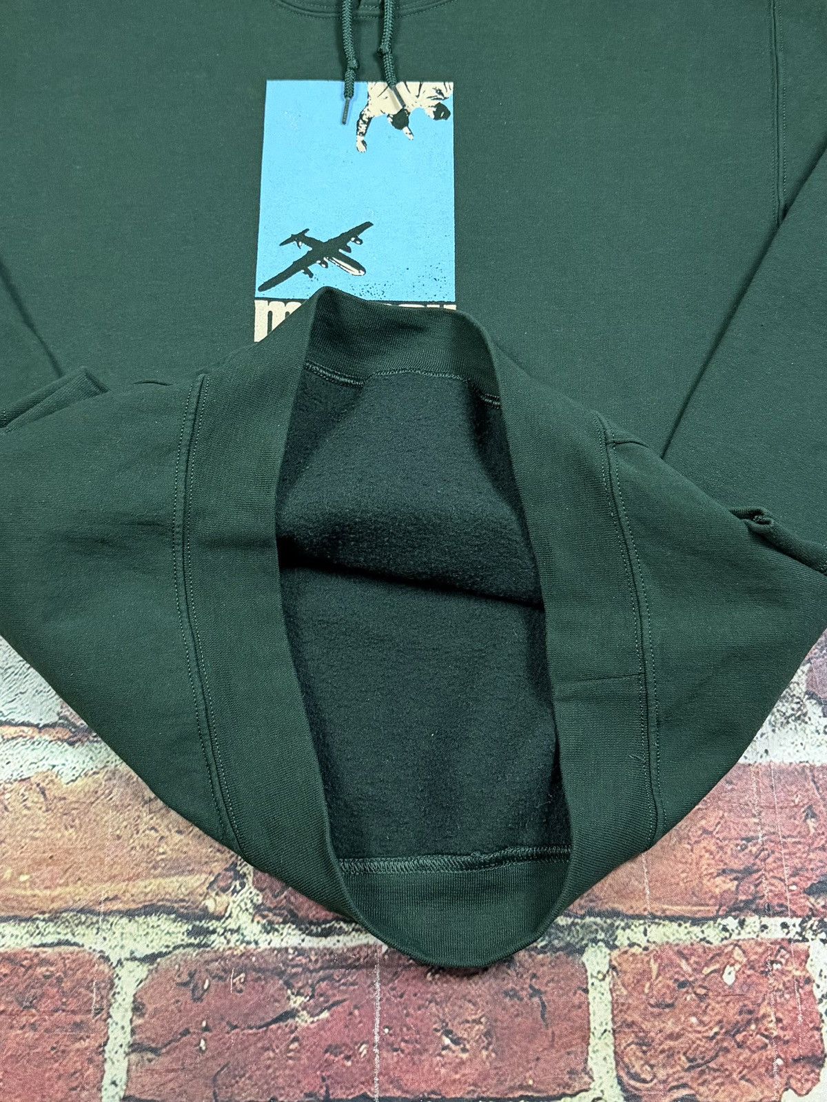 Gildan Mayday Parade Sweatshirt Emo Band Merch Green Brace Yourself Size US M / EU 48-50 / 2 - 7 Thumbnail