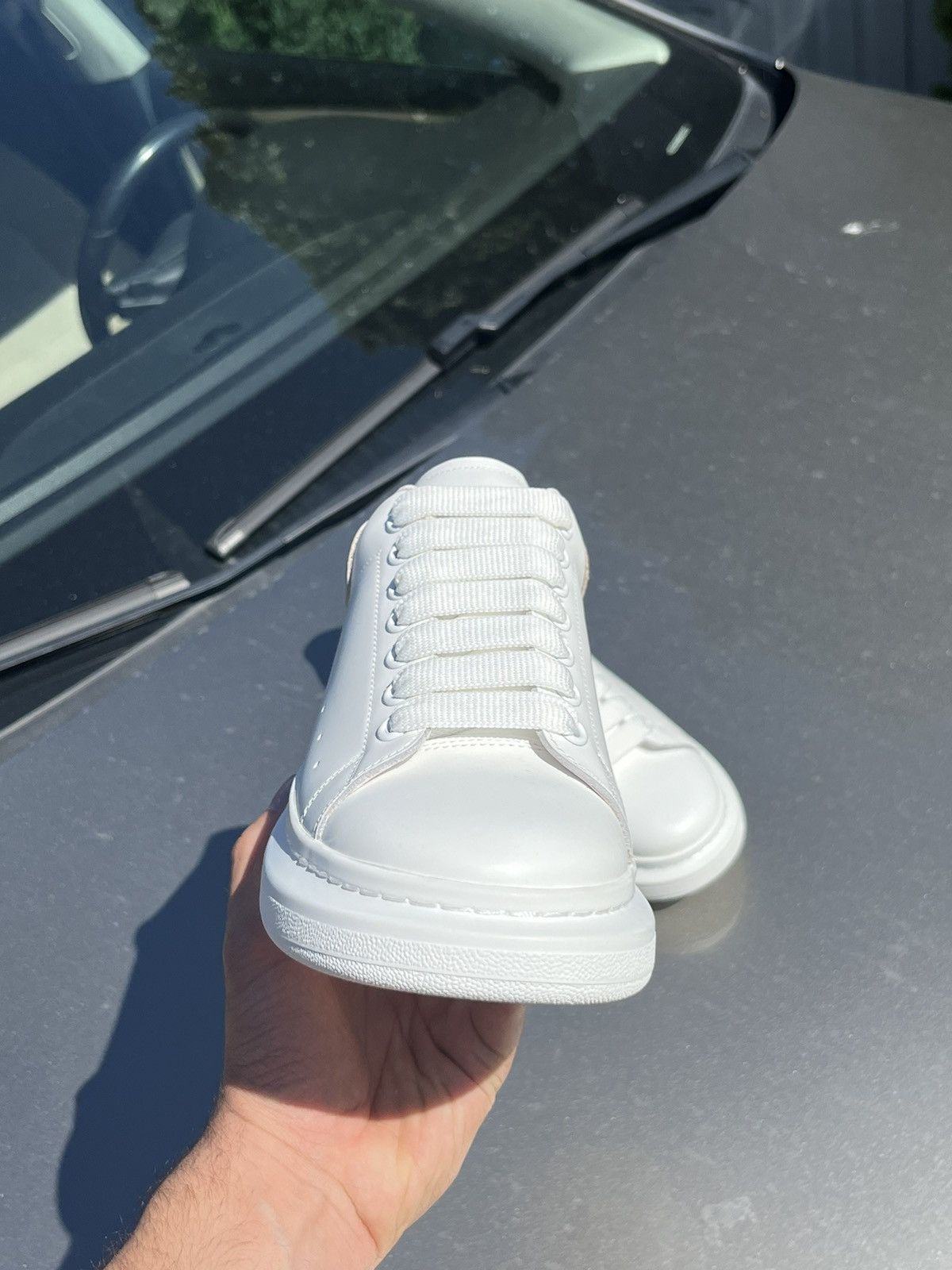 Alexander McQueen Larry Limited Edition Sneakers Size US 10 / IT 40 - 4 Thumbnail