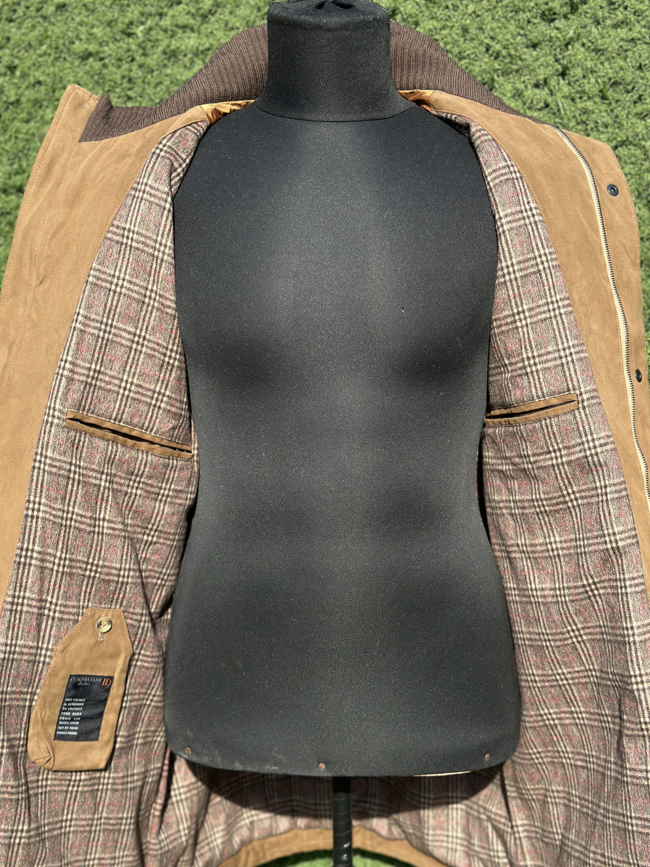 Corneliani Corneliani ID Quilted Technical Coat Wool Lined 48R Drop 6 Size US M / EU 48-50 / 2 - 11 Thumbnail