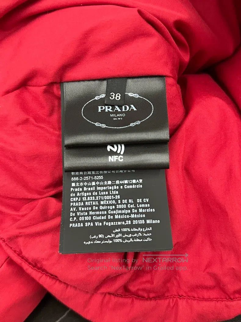 Prada Prada Red letter short down jacket Size XS / US 0-2 / IT 36-38 - 5 Thumbnail
