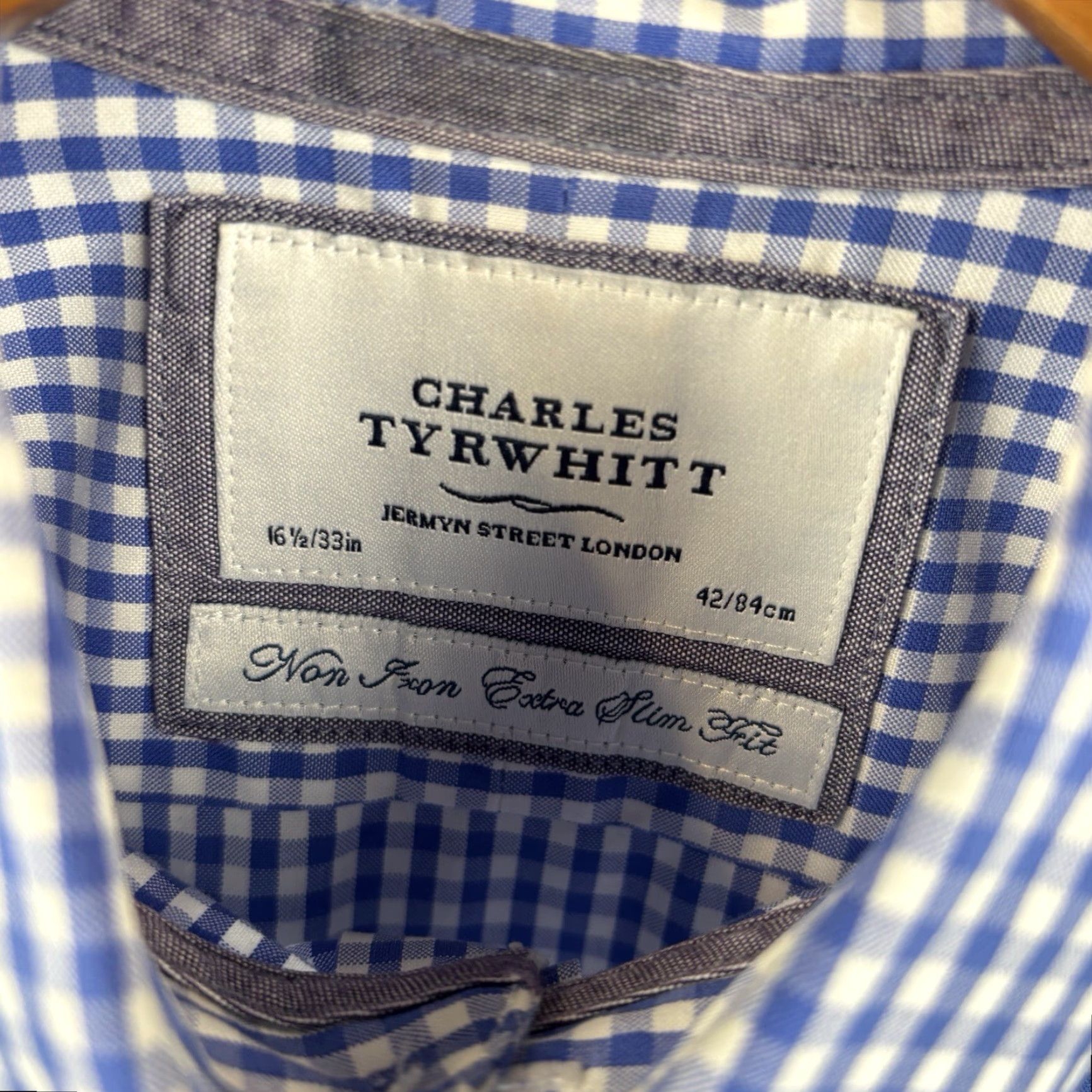 Charles Tyrwhitt Charles Tyrwhitt Shirt Mens 16.7/33 Blue Gingham Check Extra Slim Fit Non-Iron Slim Casual Long Sleeve Button-Up Size US L / EU 52-54 / 3 - 3 Thumbnail