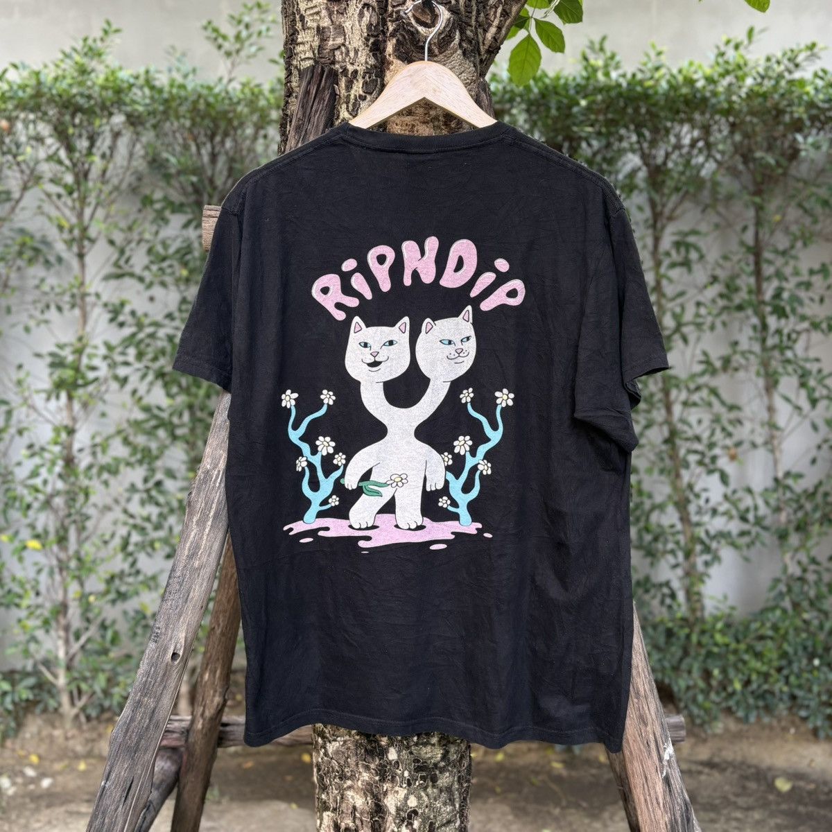 RIPNDIP RIPNDIP Two Headed Cat Graphic T-Shirt Black Size Size US L / EU 52-54 / 3 - 1 Thumbnail