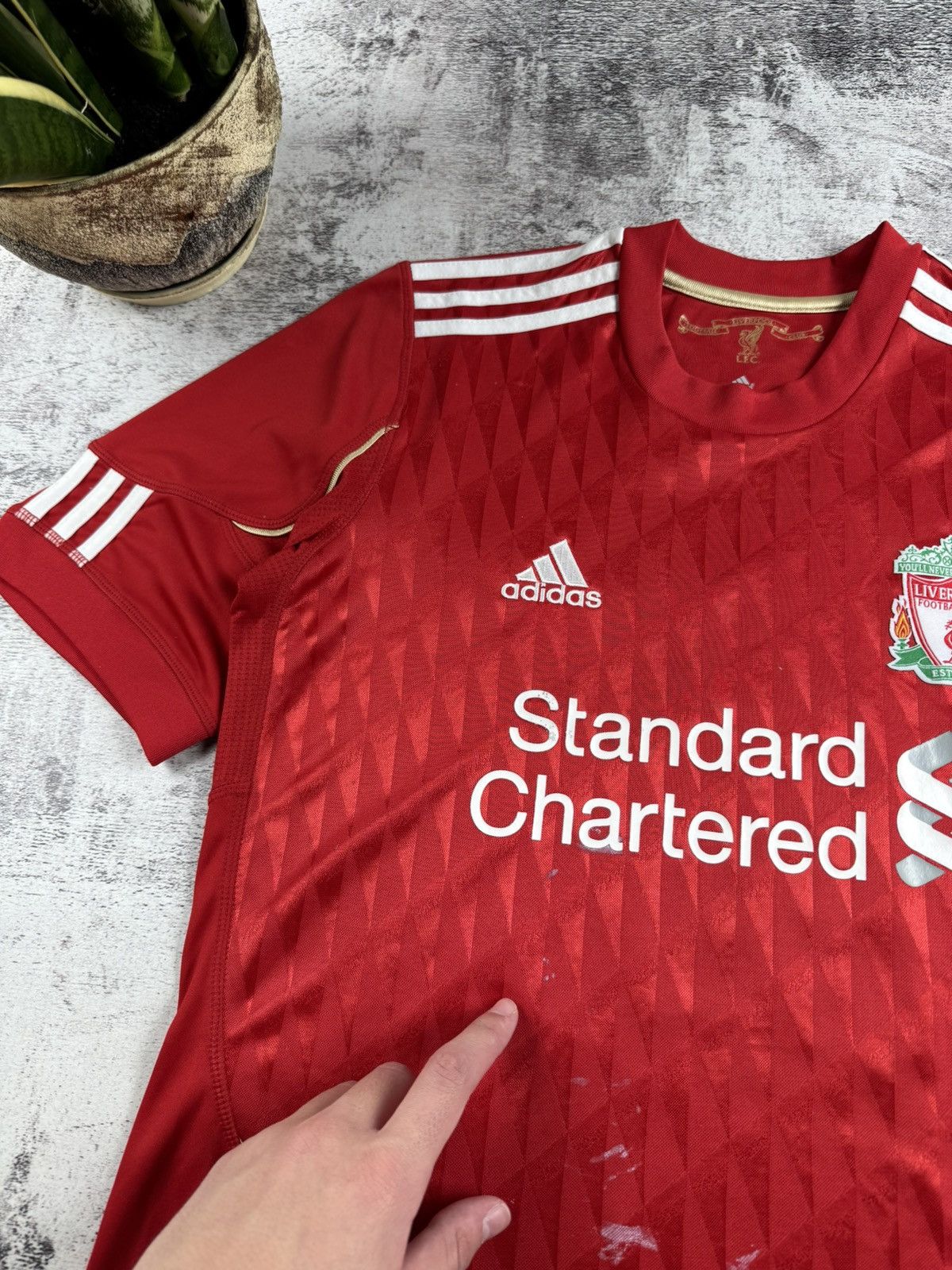 Adidas #10 Joe Cole LFC Liverpool 2010 2012 Men’s Medium Size Soccer Football T Shirt Jersey Size US M / EU 48-50 / 2 - 12 Thumbnail