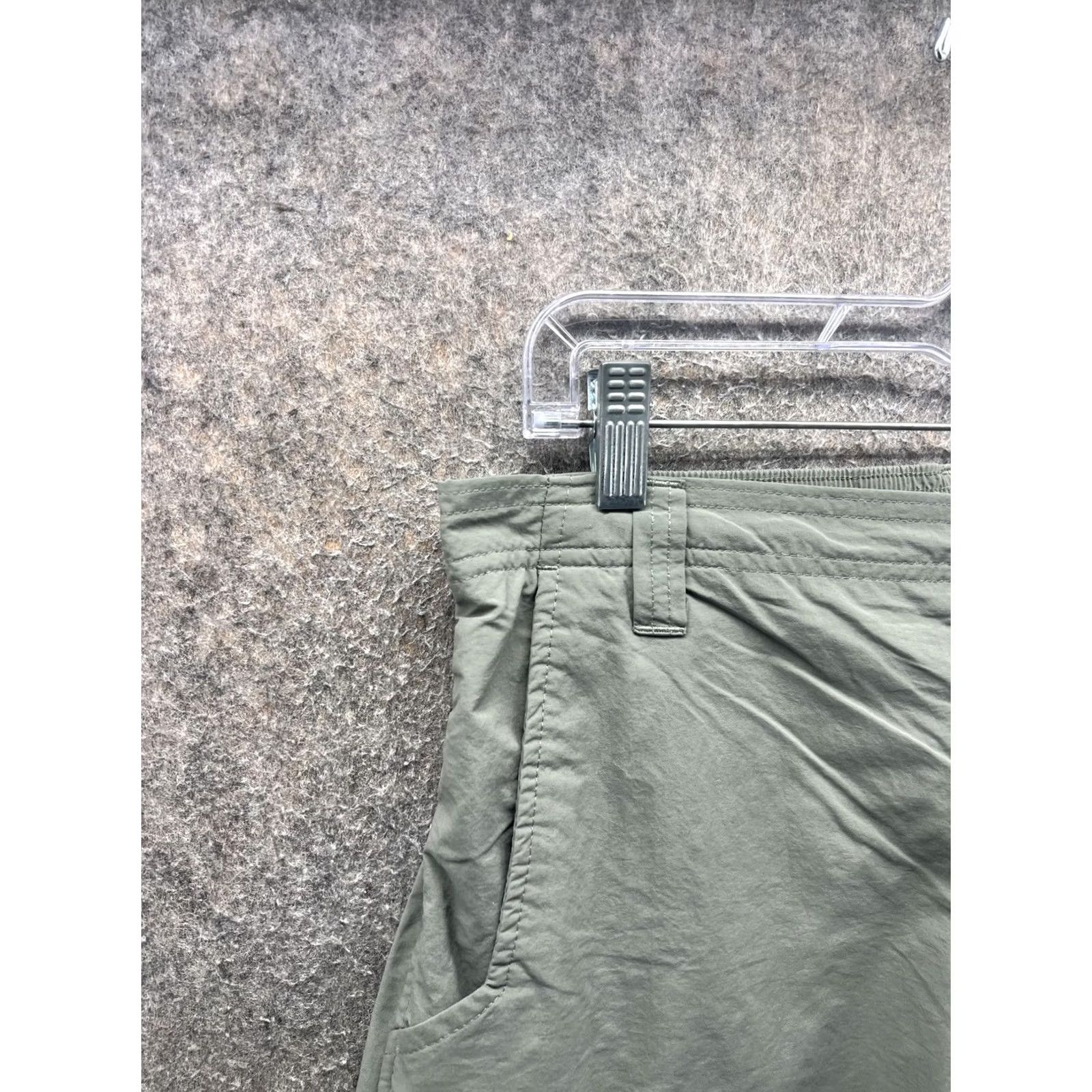 Vintage Columbia PFG Omni-Shade Shorts Mens Medium Green Nylon Cargo Fishing 8 Inseam Size US 31 - 7 Thumbnail