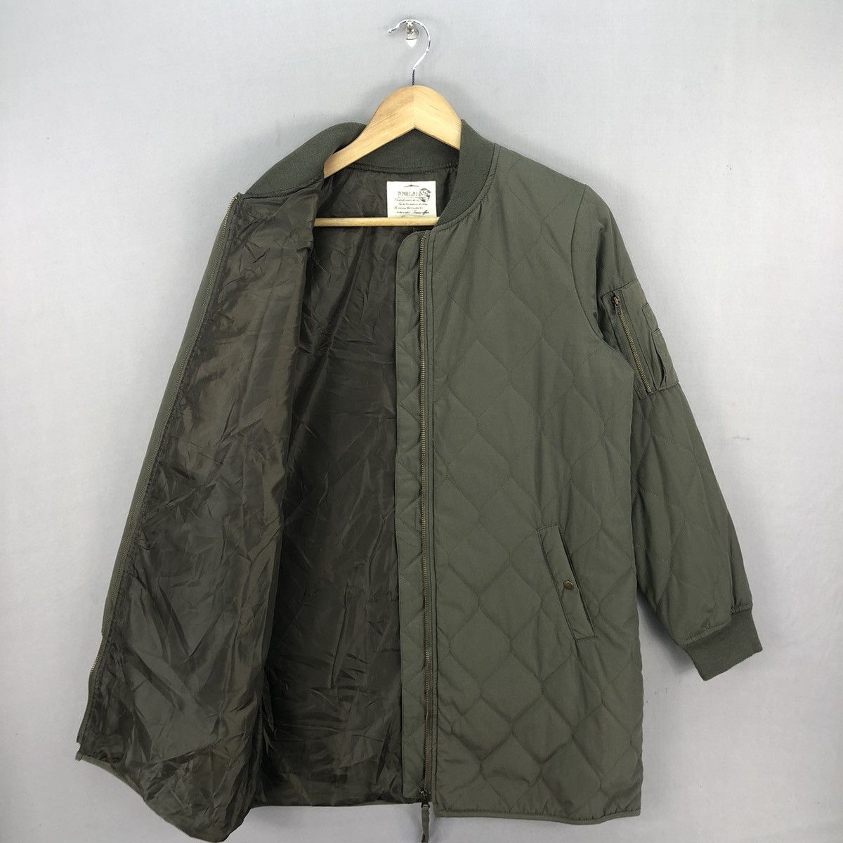 Japanese Brand Vintage Japanese Brand Spinkle Quilted Zipper Long Jacket Size US S / EU 44-46 / 1 - 5 Thumbnail