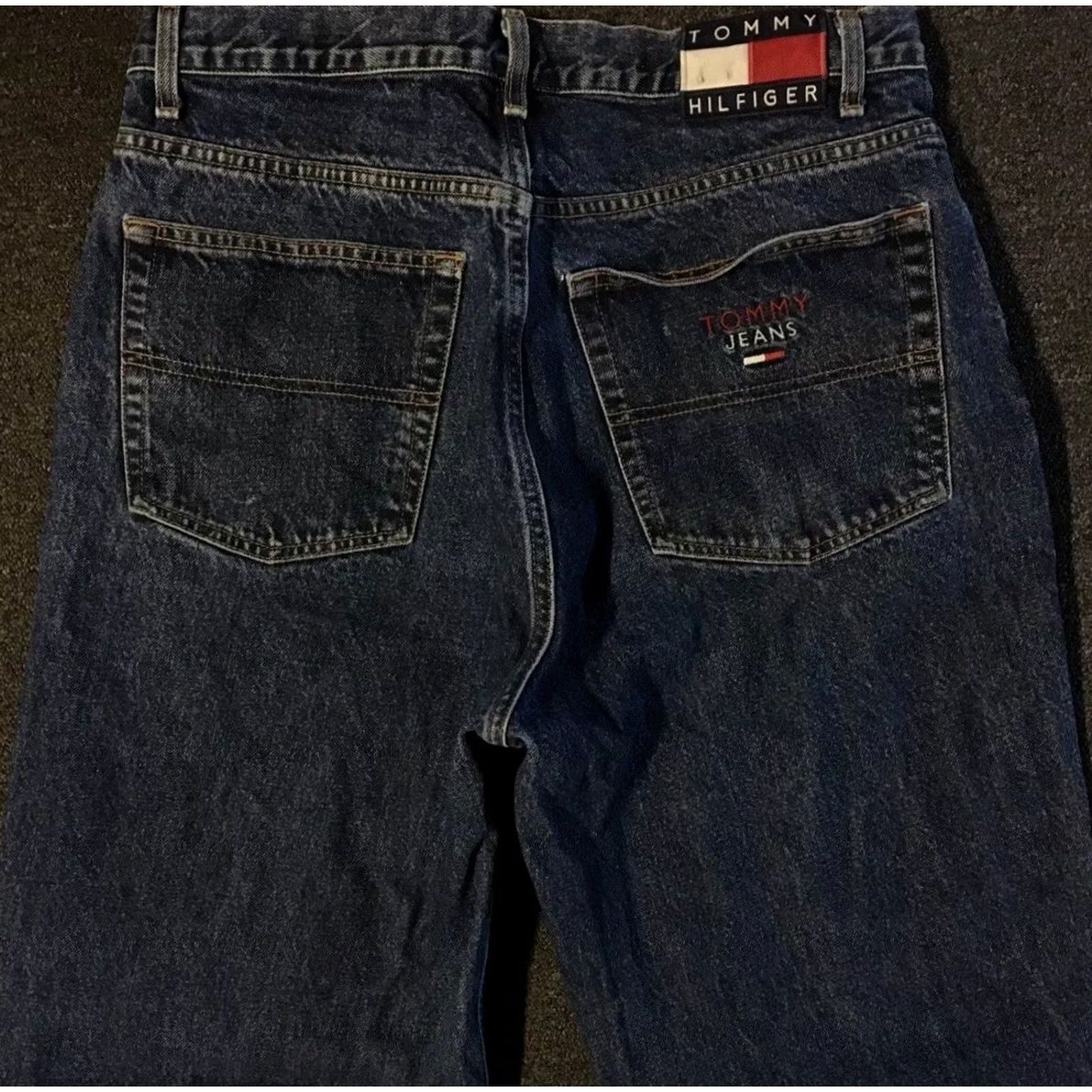 Tommy Hilfiger VINTAGE Tommy Hilfiger Jeans Denim 90s 80s Grunge Skater Distressed 34 Men Blue Jeans Belt X Jeans Products Size US 34 / EU 50 - 5 Thumbnail