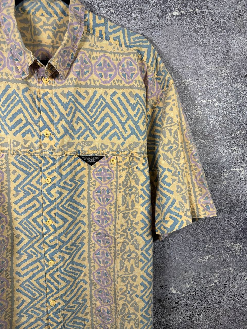 Quiksilver 90's Qiuksilver Vintage AOP Aztec Surf USA Corduroy Shirt Size US XXL / EU 58 / 5 - 4 Thumbnail