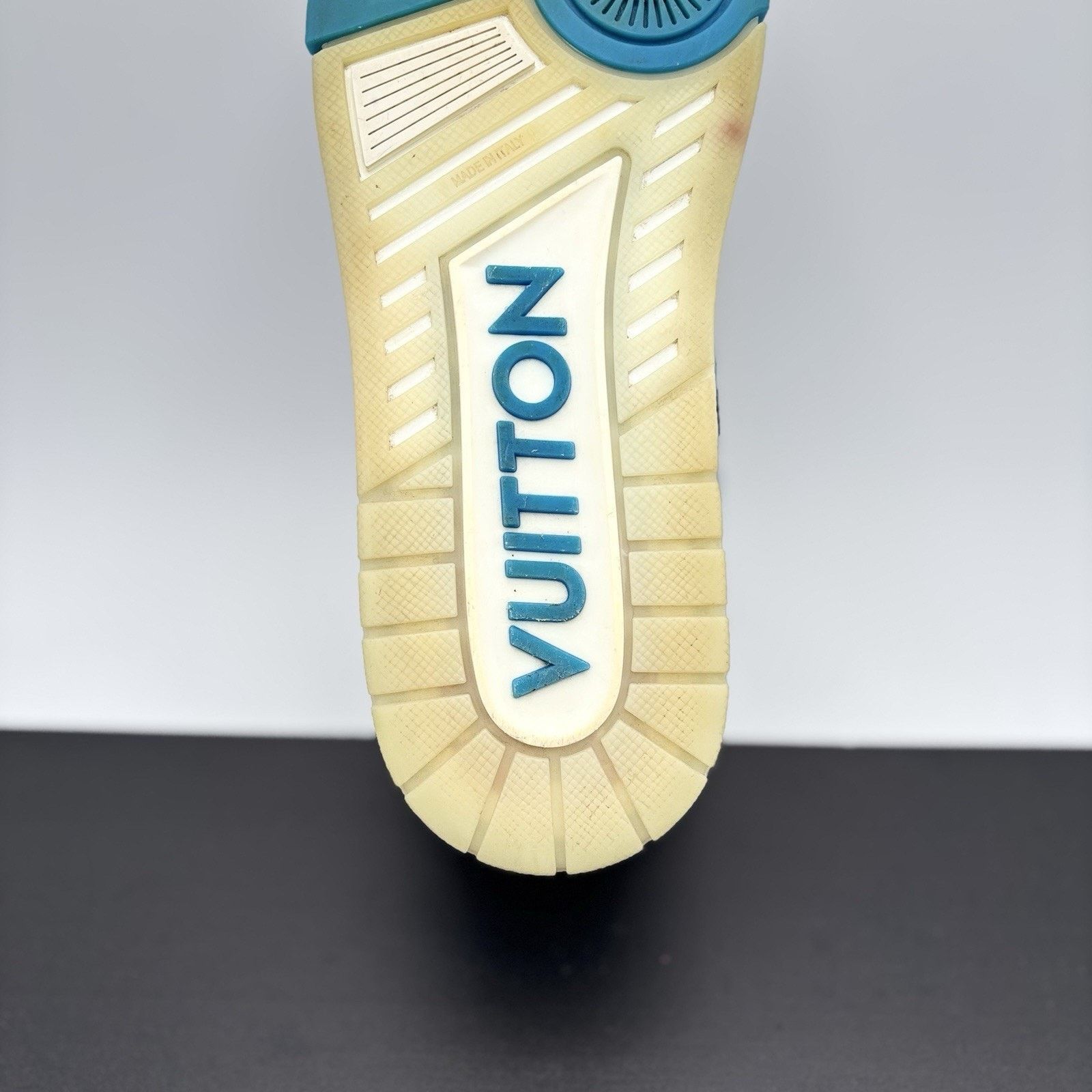 Louis Vuitton Louis Vuitton Trainer Mid ‘ White, Blue ’ | GREAT COND! Size US 10 / EU 43 - 9 Thumbnail