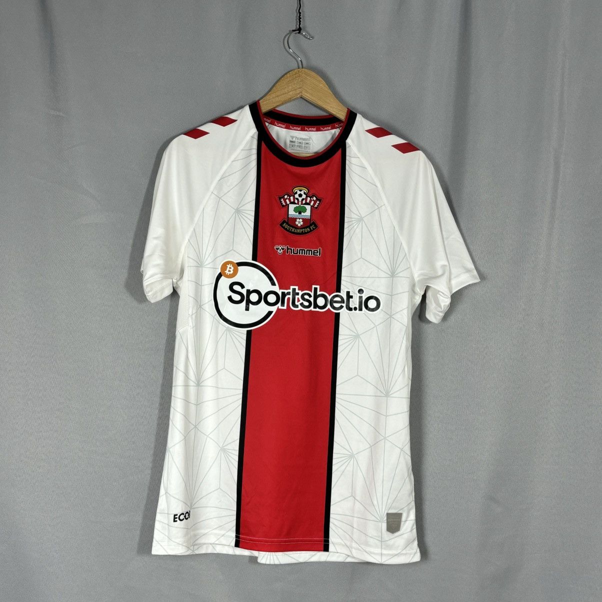 Hummel Hummel Southampton FC jersey medium sportswear vintage Size US M / EU 48-50 / 2 - 1 Thumbnail