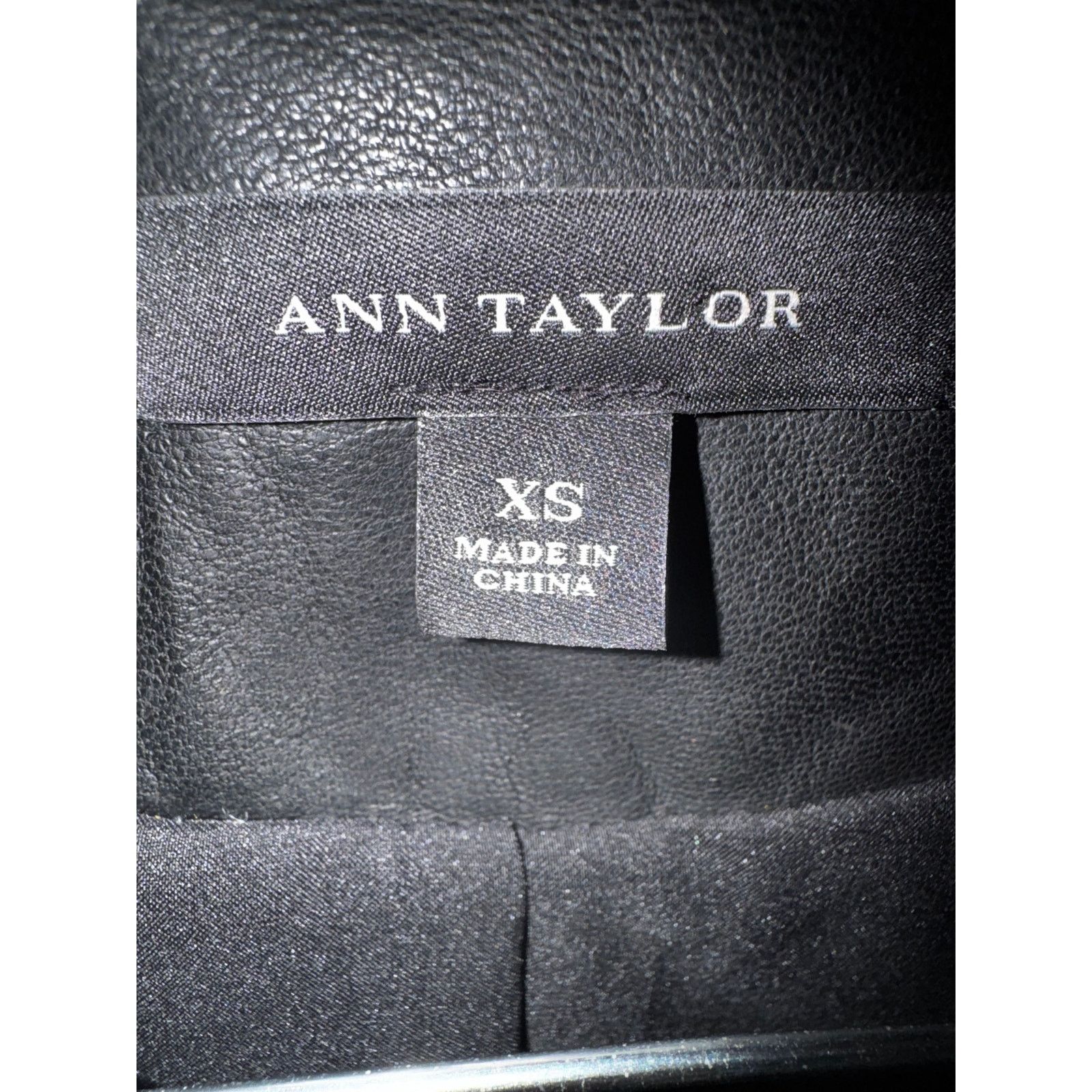 Ann Taylor Ann Taylor Size XS Quilted Stitch Leather Jacket Size XS / US 0-2 / IT 36-38 - 7 Thumbnail