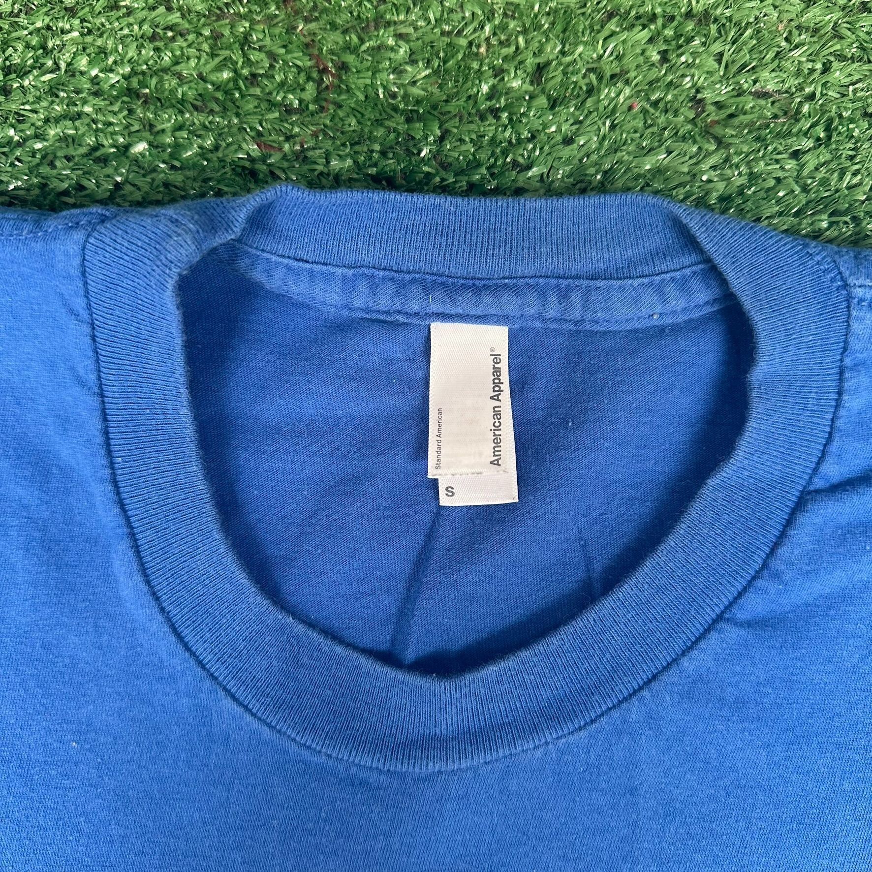 Apple Vintage Y2K Apple Store Genius Quote T-Shirt Blue S Not All Size US S / EU 44-46 / 1 - 5 Thumbnail