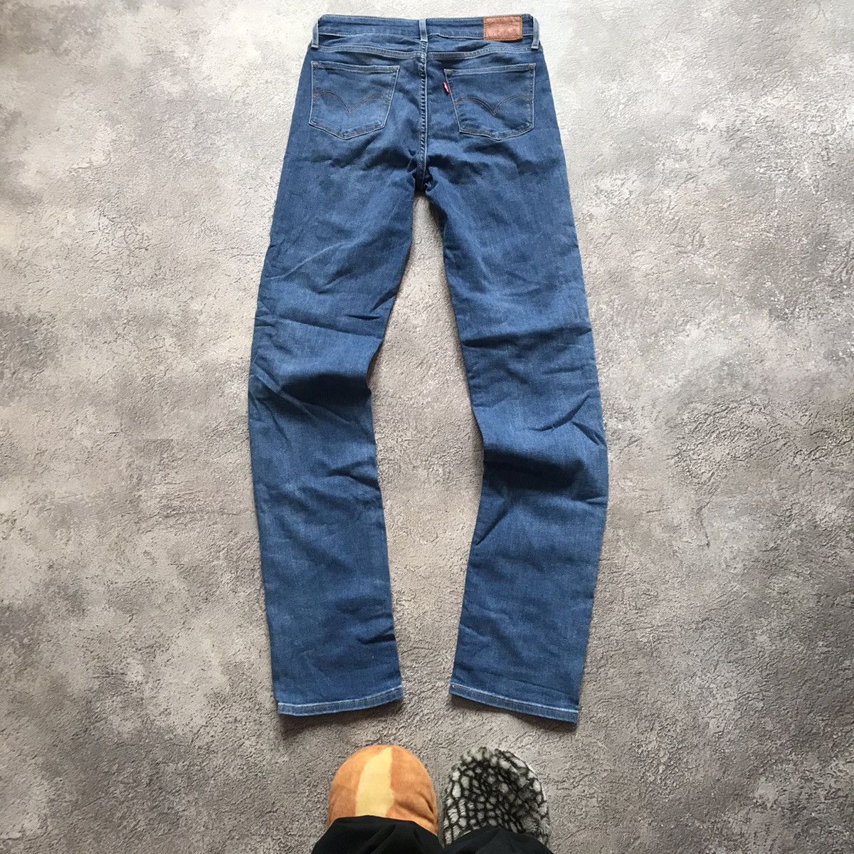 Vintage Vintage 90s Levis Baggy Distressed Thrashed Jeans Grunge 28 Size 28" / US 6 / IT 42 - 2 Thumbnail