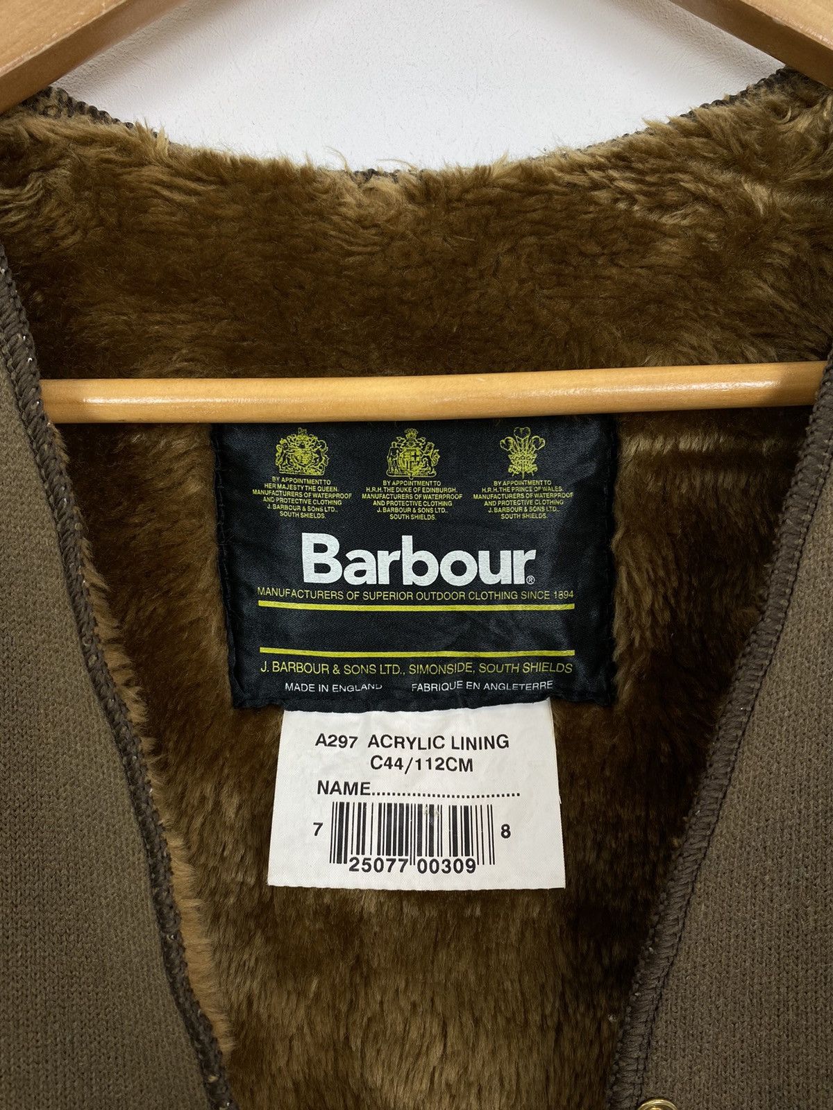 Barbour Vintage Barbour Sleeveless Acrylic Gilet Jacket Green Top Size US XL / EU 56 / 4 - 3 Thumbnail