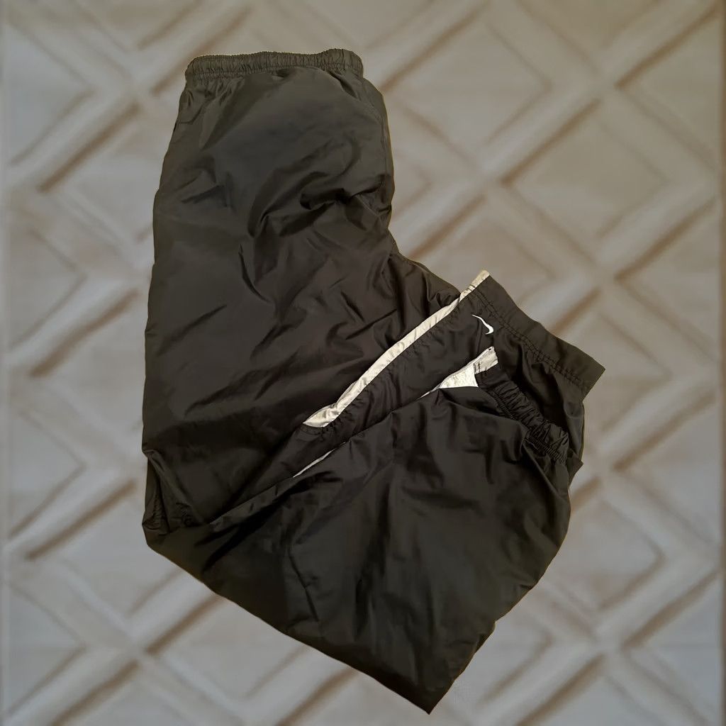 Nike VINTAGE Nike Lined Track Pants Black XL Men’s Regular Pockets RN 56323 Size US 36 / EU 52 - 1 Thumbnail