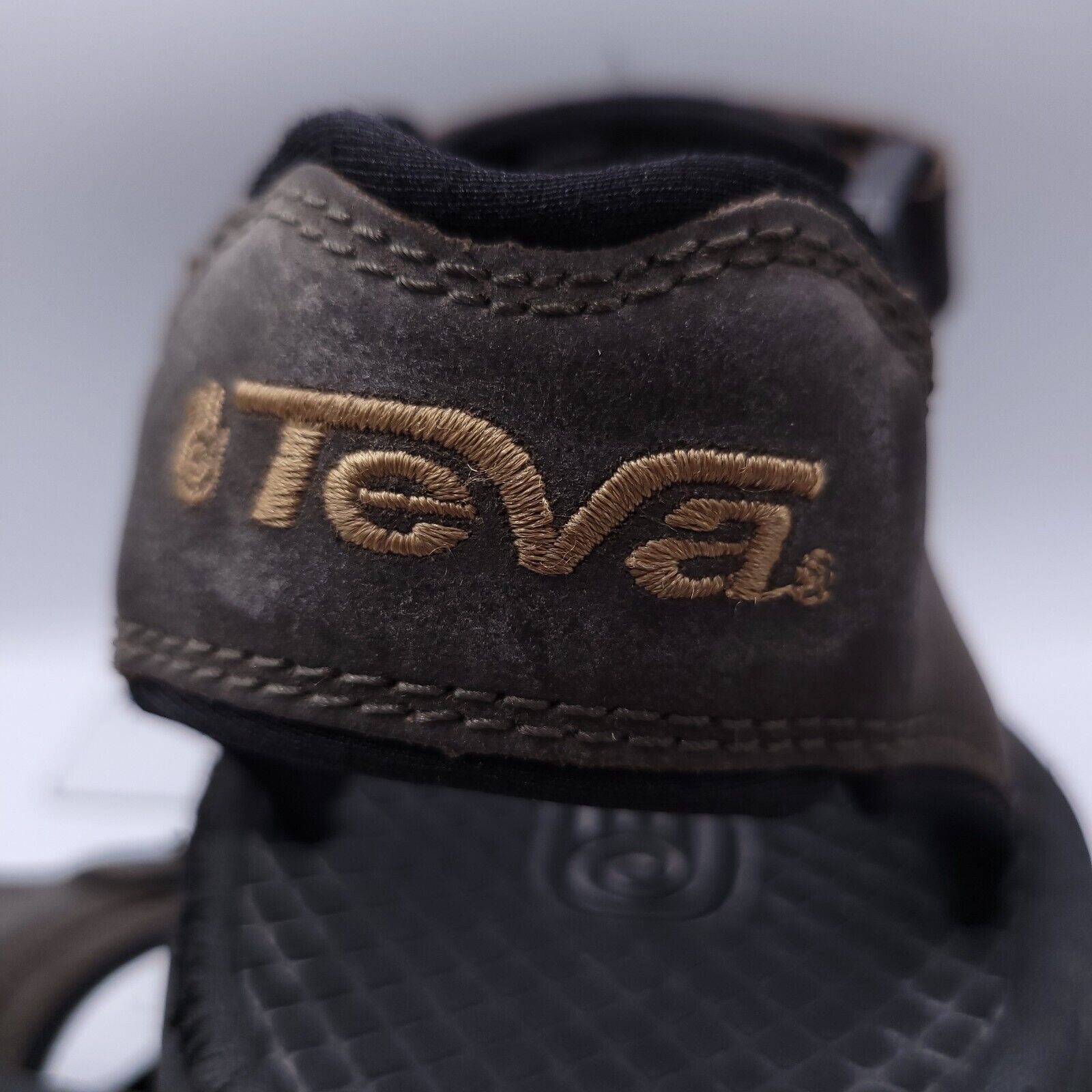 Teva Teva Hudson Outdoor Hook & Loop Sandal Mens Size 11 S787 Size US 11 / EU 44 - 8 Thumbnail