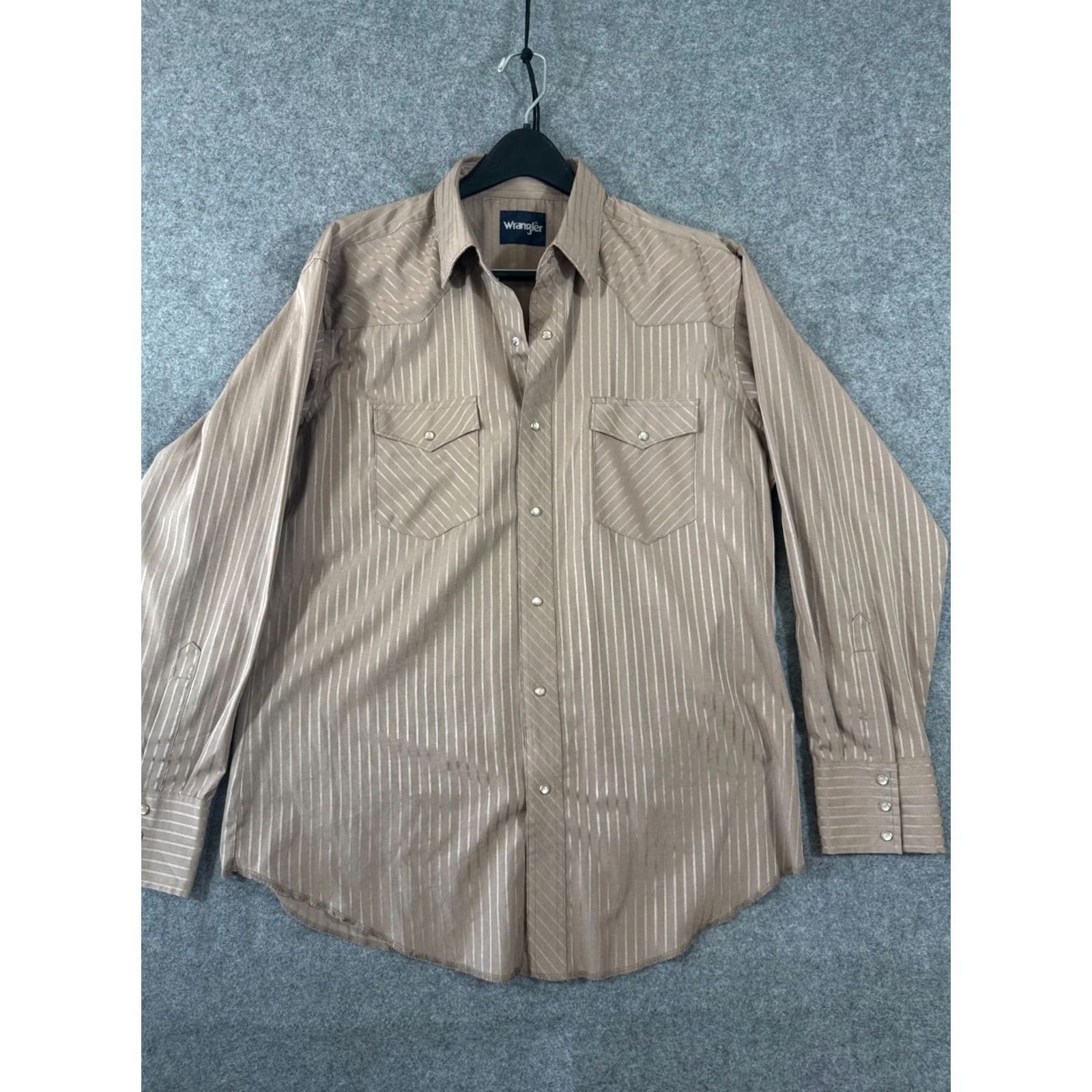 Wrangler VINTAGE Wrangler Western Shirt Mens L Brown Dobby Striped Pearl Snap Front Flap Pocket Long Sleeve Mens Size US L / EU 52-54 / 3 - 3 Thumbnail