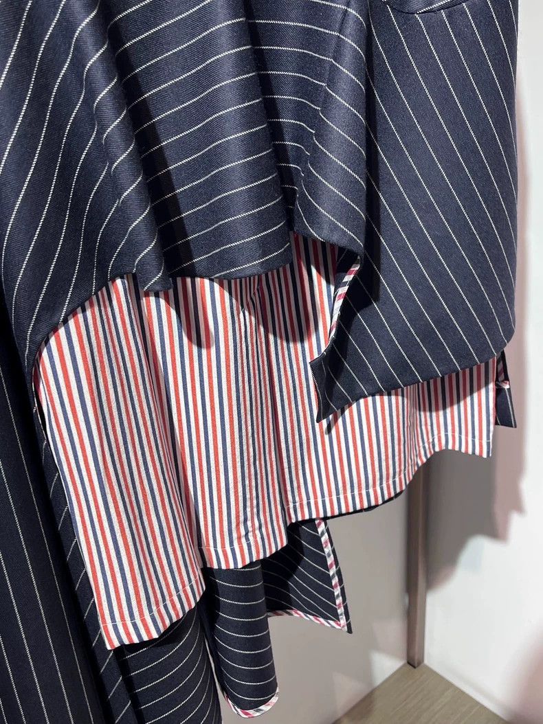 Thom Browne Thom Browne Size 44Irregular pleated skirt 2501-Nextarrow Size 26" / US 2 / IT 38 - 3 Thumbnail