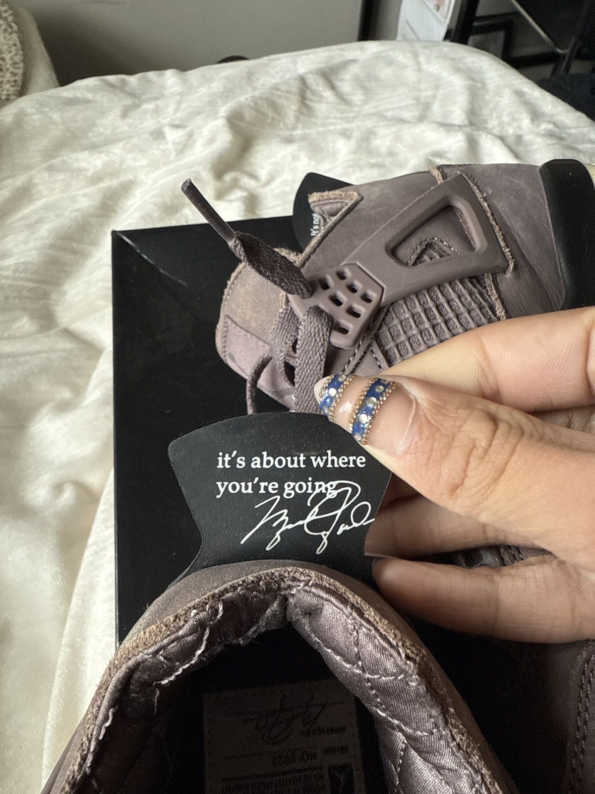 Nike Jordan 4 Retro SP A Ma Maniere x Violet Ore Size US 7.5 / EU 40-41 - 4 Thumbnail