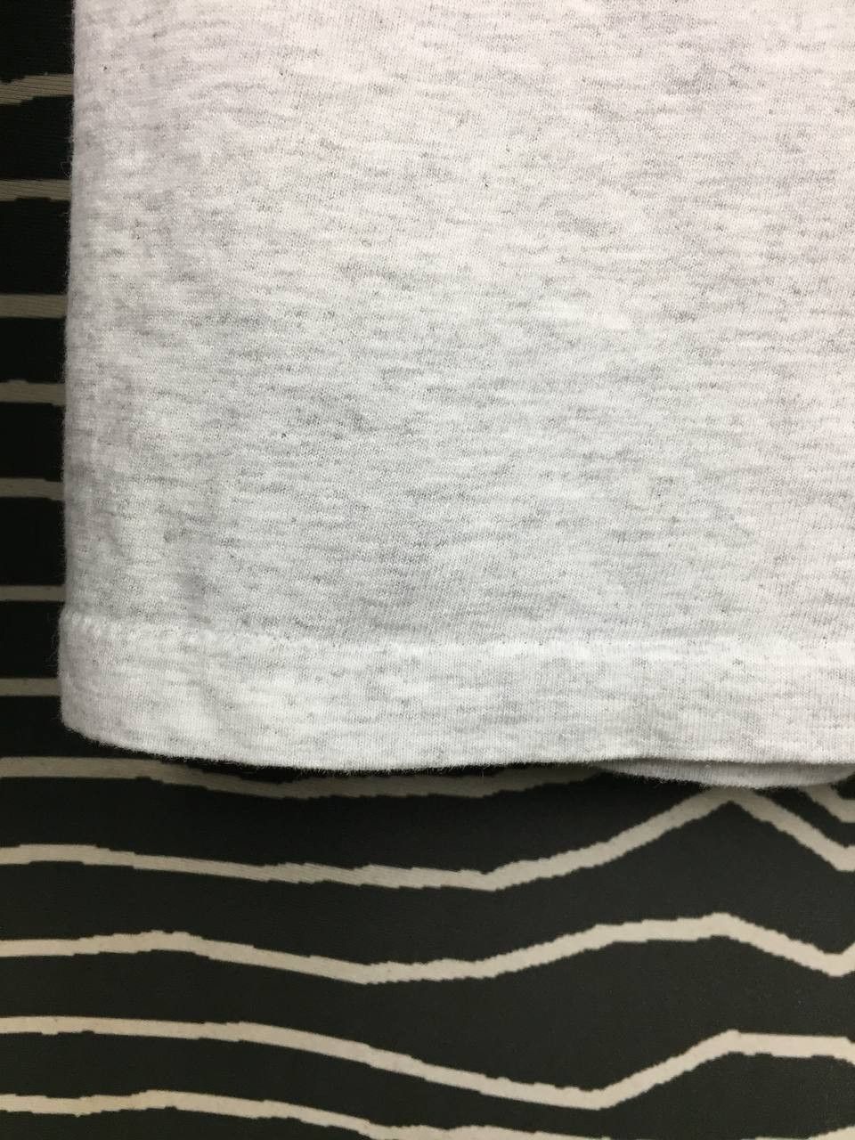 Vintage Vtg Real Fake Metallic Rectangle Print Single Stitch Tee Size US L / EU 52-54 / 3 - 6 Thumbnail