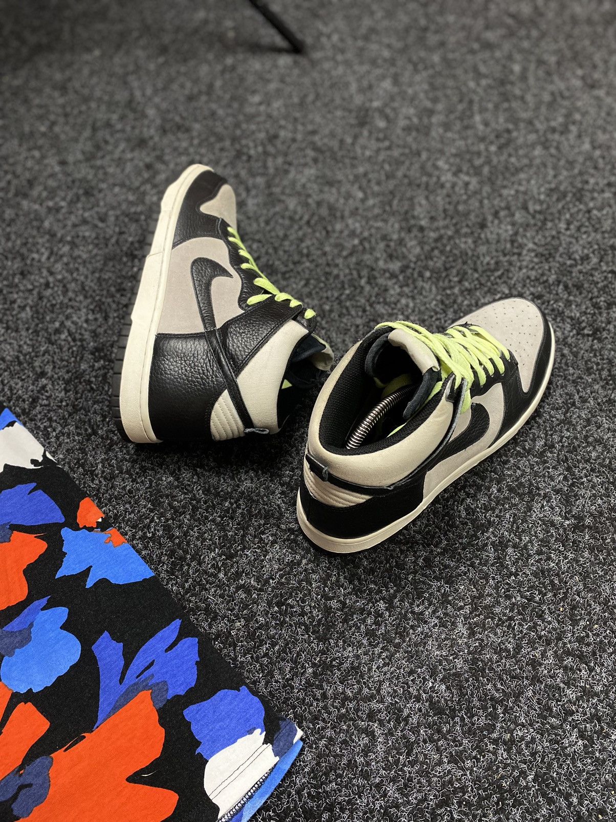 Nike 🔥🔥🔥Vintage Nike Dunk Brown sneakers Size 44 2010 Size US 10 / EU 43 - 12 Thumbnail