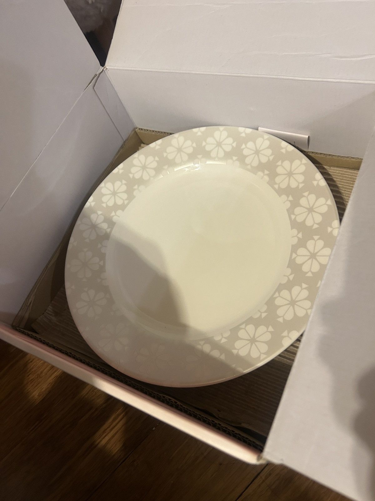 Kate Spade Kate Spade Lenox Spade FLOWER PLATINUM 4pc Place Setting Size ONE SIZE - 5 Thumbnail