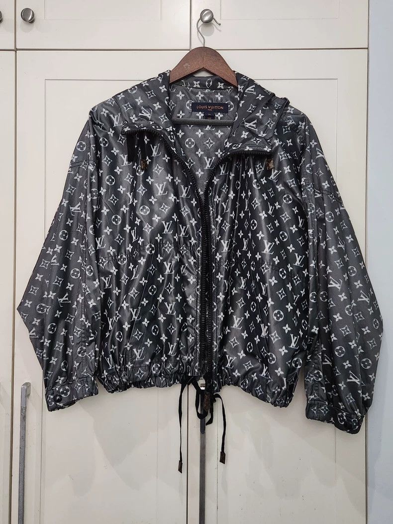 Louis Vuitton Louis Vuitton Navy logo hooded stormtrooper jacket 2503-Nex Size XS / US 0-2 / IT 36-38 - 2 Thumbnail